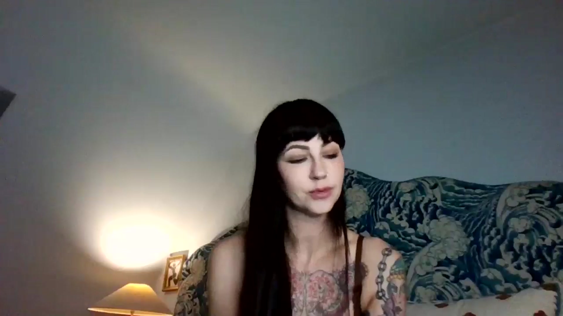 Gallery image thumbnail from MargotMills_'s myfreecams stream on, 04/08/2026, 16:28 image 12 of 20