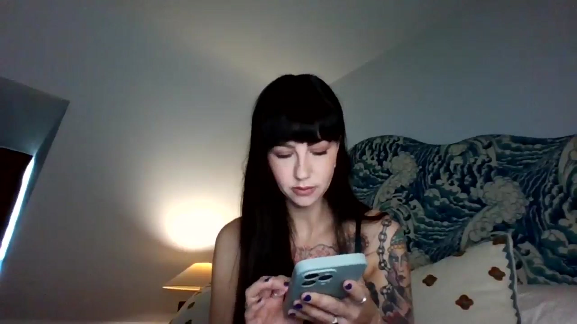 Gallery image thumbnail from MargotMills_'s myfreecams stream on, 04/09/2026, 08:34 image 16 of 20
