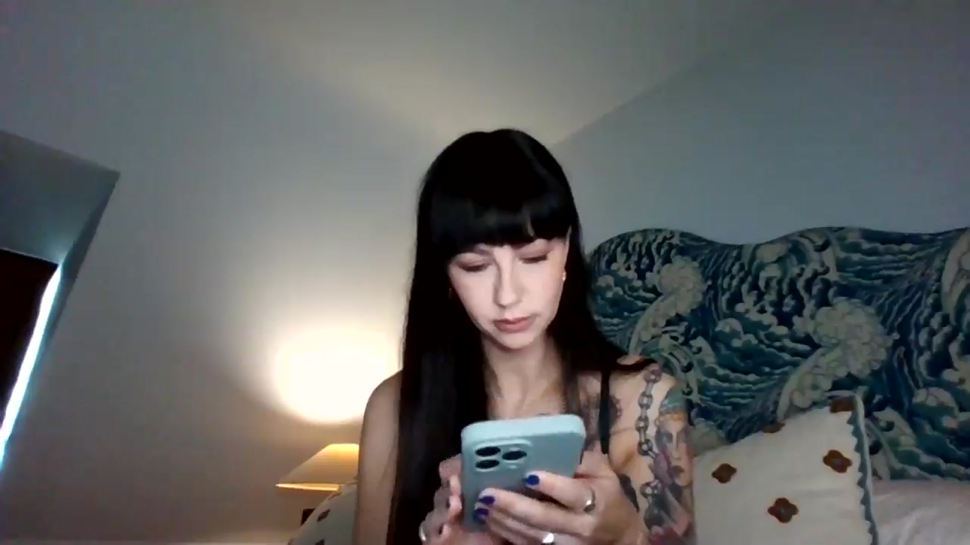 Gallery image thumbnail from MargotMills_'s myfreecams stream on, 04/09/2026, 08:34 image 19 of 20
