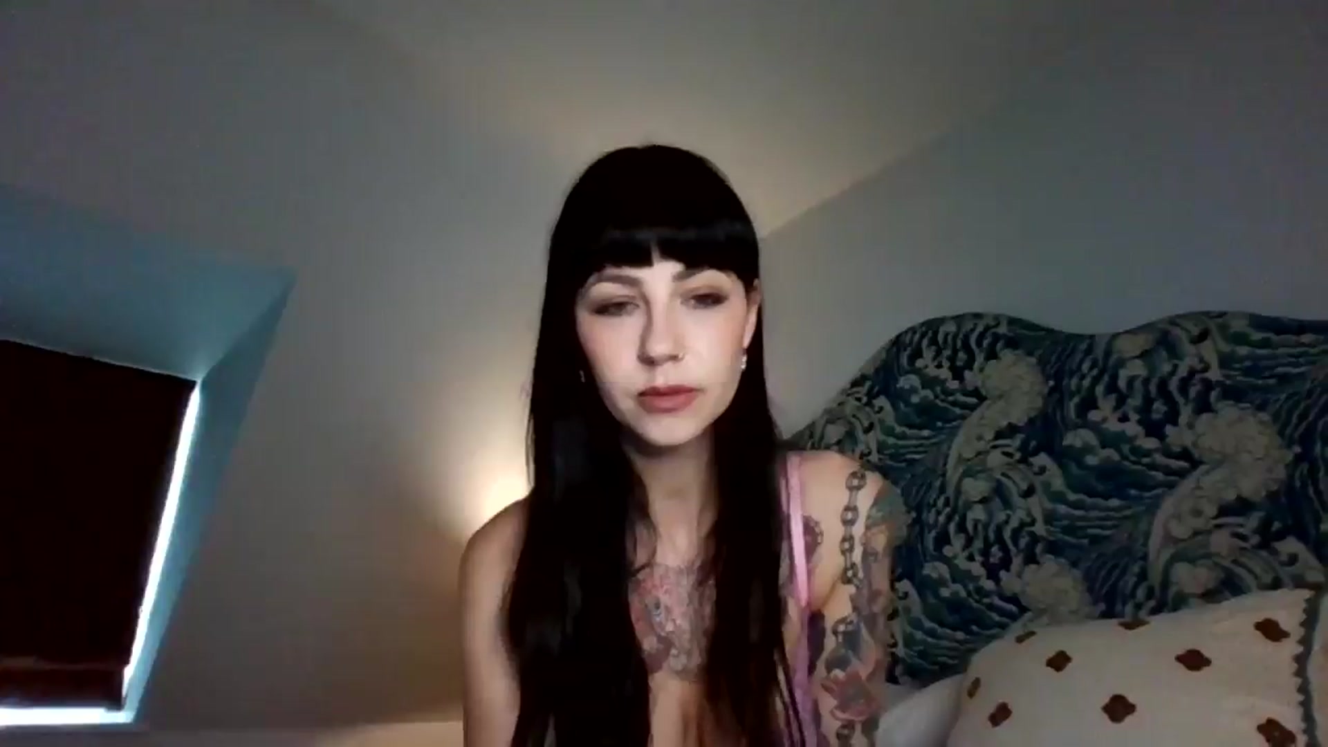 Gallery image thumbnail from MargotMills_'s myfreecams stream on, 04/26/2026, 13:45 image 16 of 20
