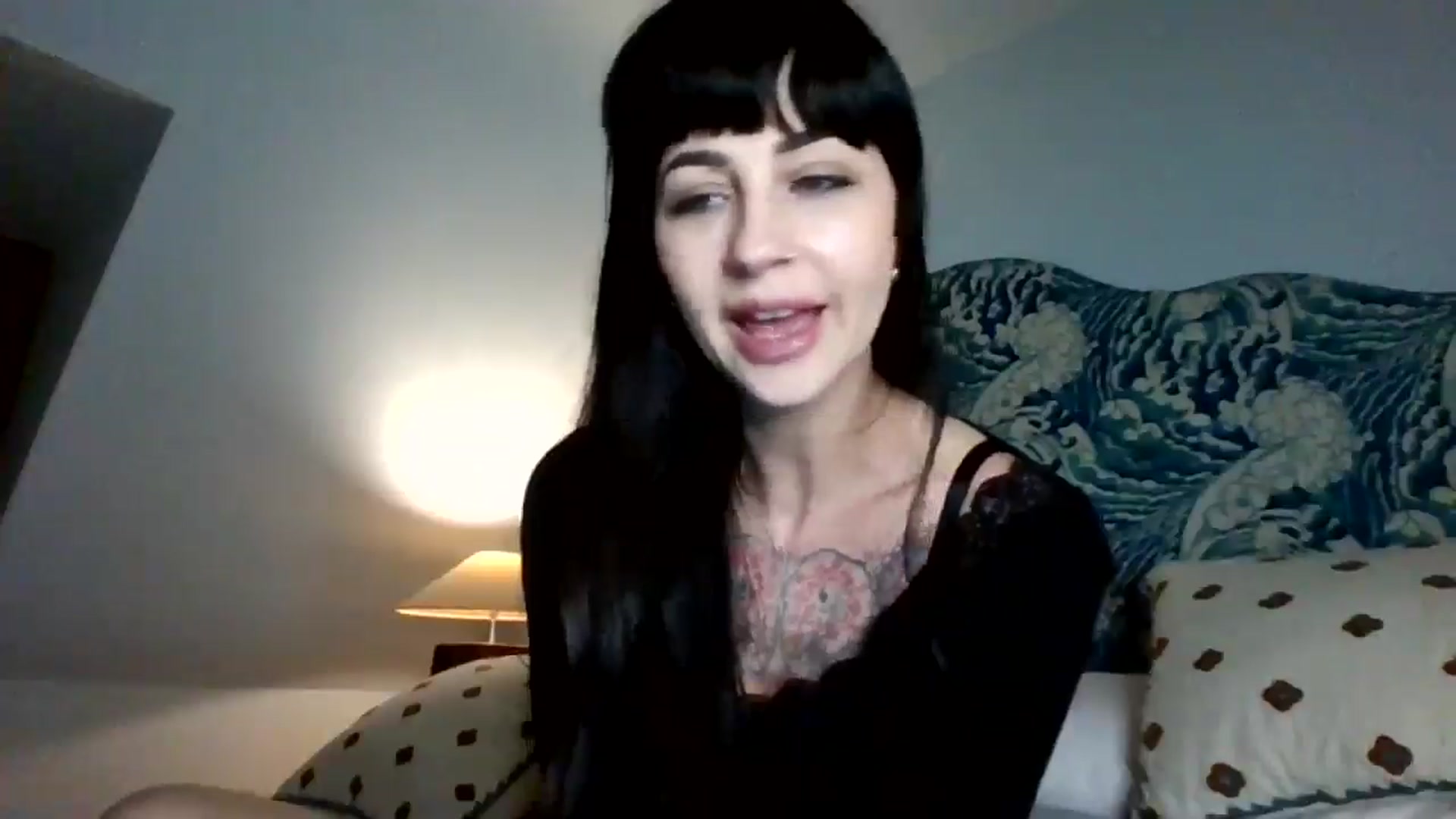 Gallery image thumbnail from MargotMills_'s myfreecams stream on, 04/29/2026, 22:05 image 18 of 20