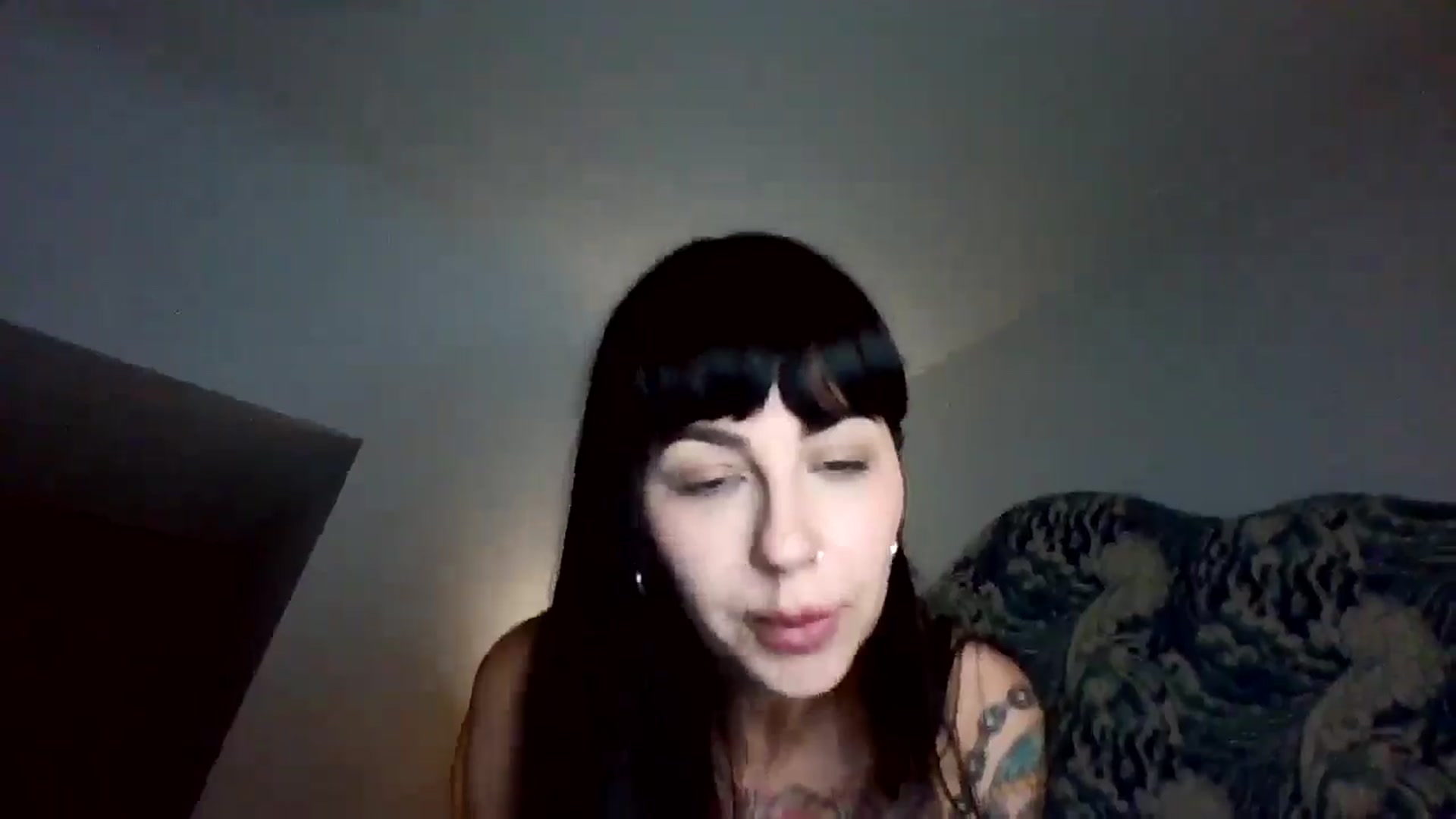 Gallery image thumbnail from MargotMills_'s myfreecams stream on, 05/04/2026, 23:11 image 18 of 20