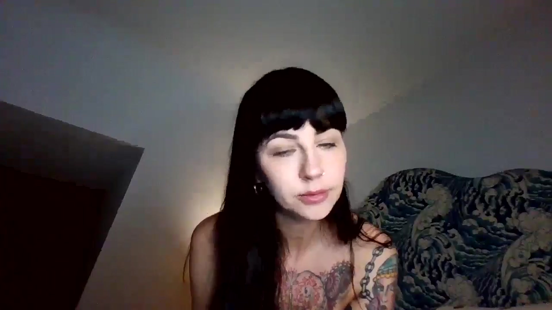 Gallery image thumbnail from MargotMills_'s myfreecams stream on, 05/04/2026, 23:11 image 16 of 20