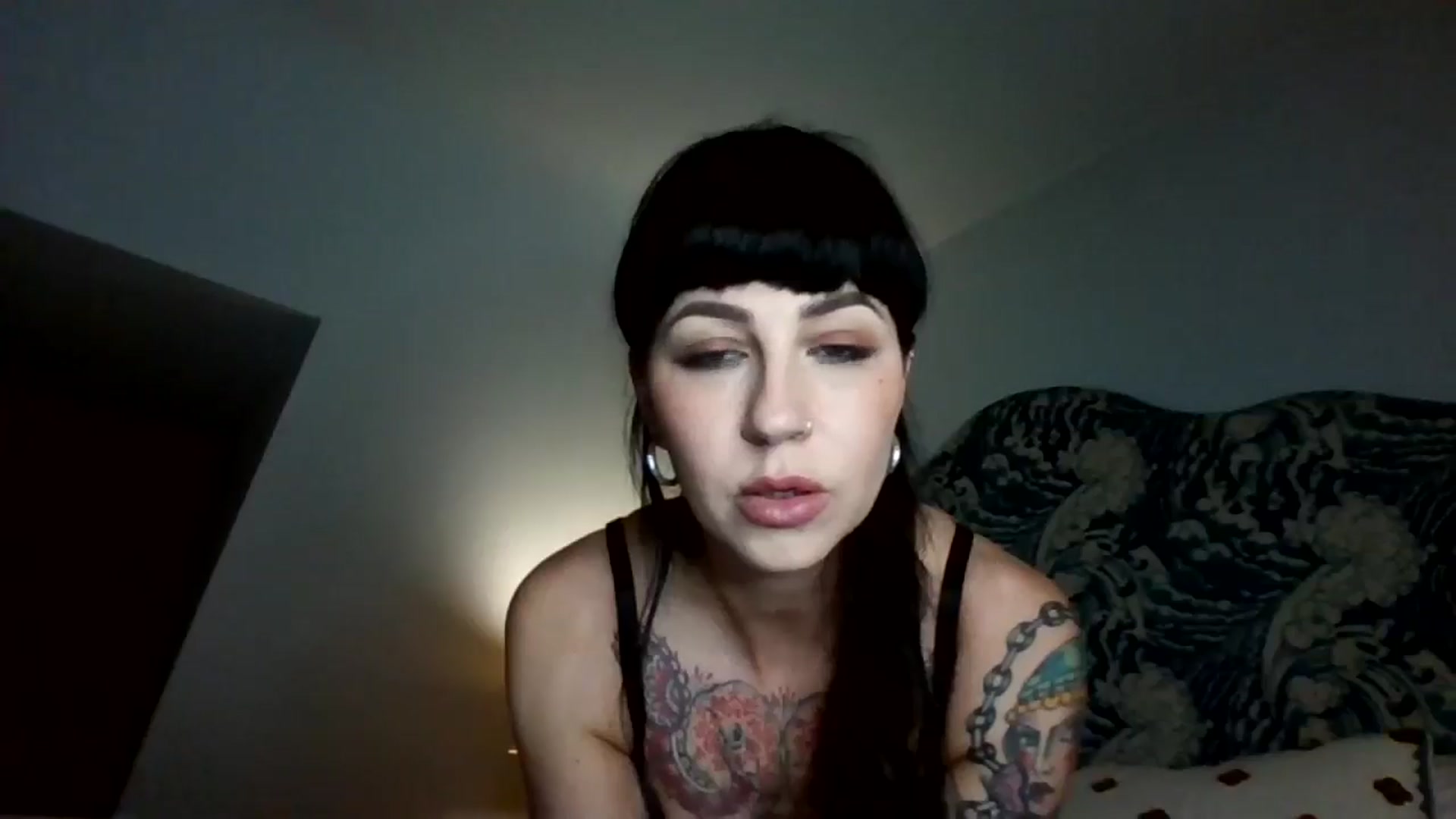 Gallery image thumbnail from MargotMills_'s myfreecams stream on, 05/07/2026, 21:49 image 15 of 20