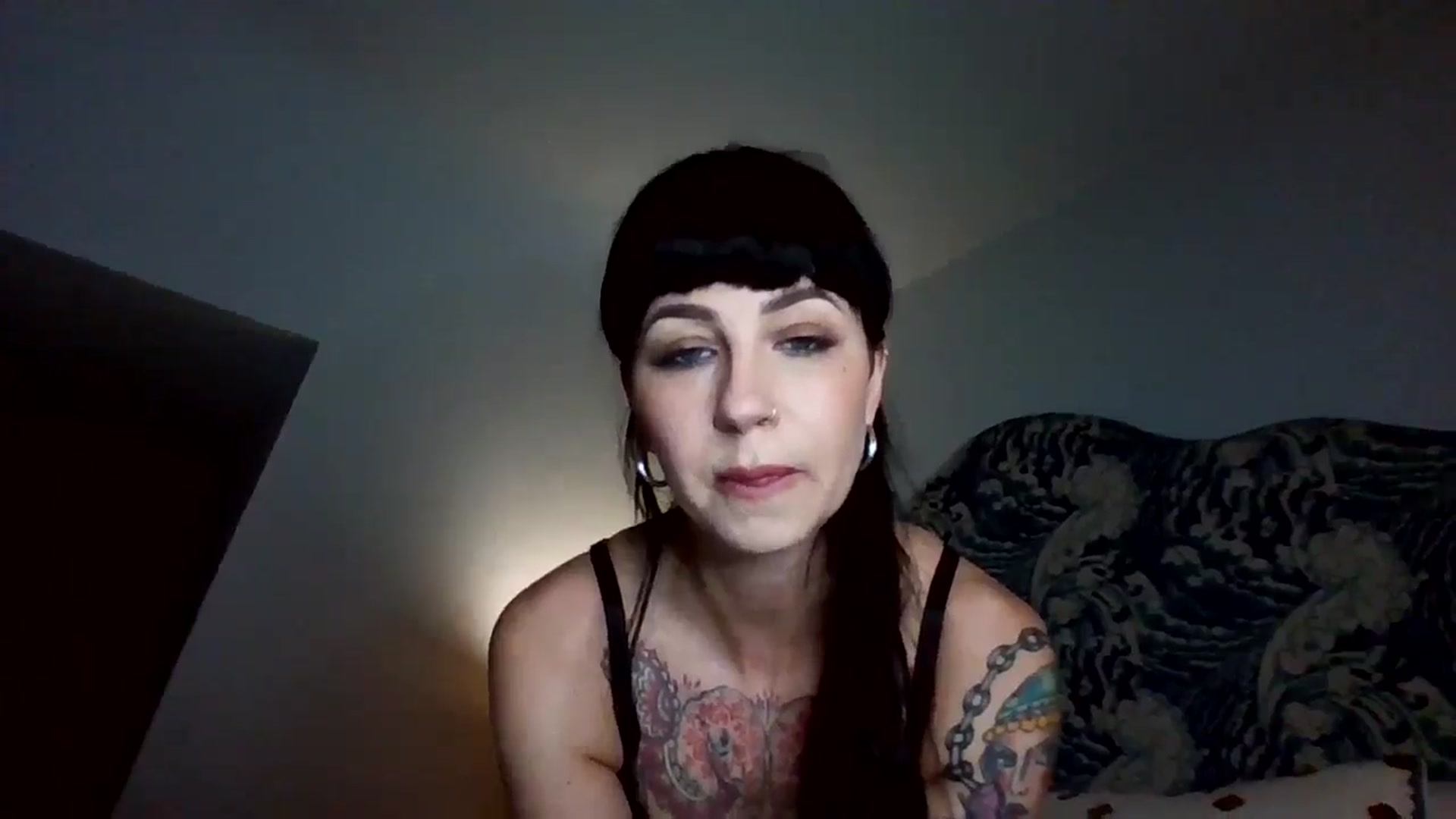 Gallery image thumbnail from MargotMills_'s myfreecams stream on, 05/07/2026, 21:49 image 16 of 20