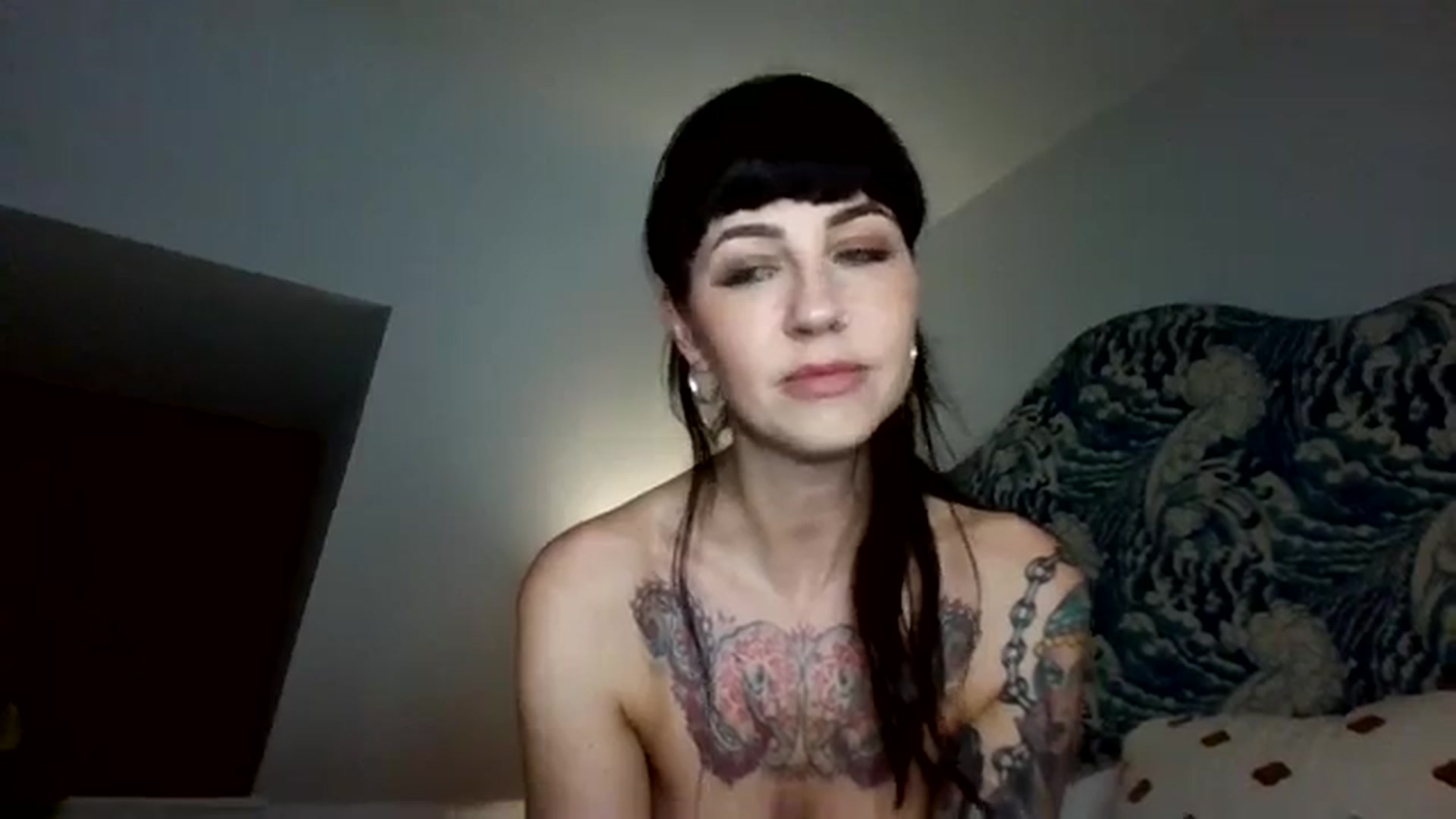 Gallery image thumbnail from MargotMills_'s myfreecams stream on, 05/07/2026, 22:13 image 17 of 20