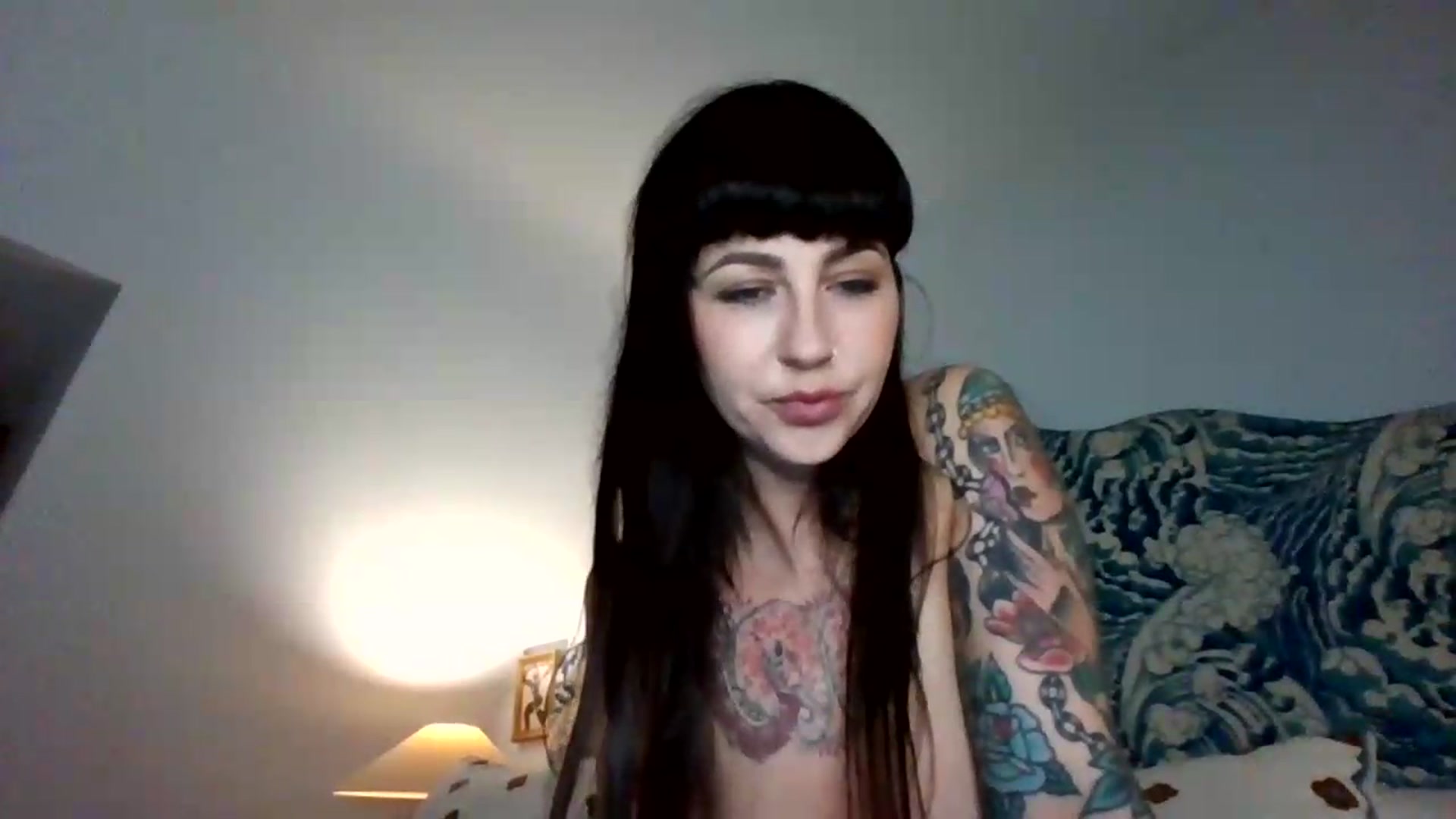 Gallery image thumbnail from MargotMills_'s myfreecams stream on, 05/19/2026, 23:24 image 19 of 20