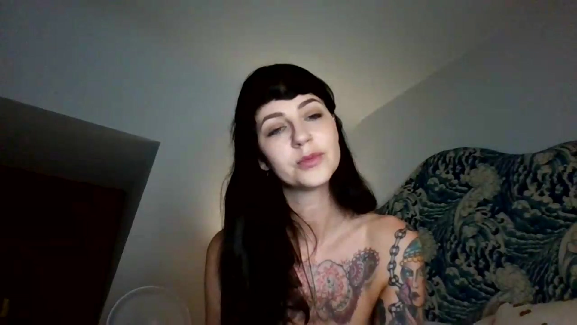 Gallery image thumbnail from MargotMills_'s myfreecams stream on, 05/26/2026, 22:01 image 14 of 20