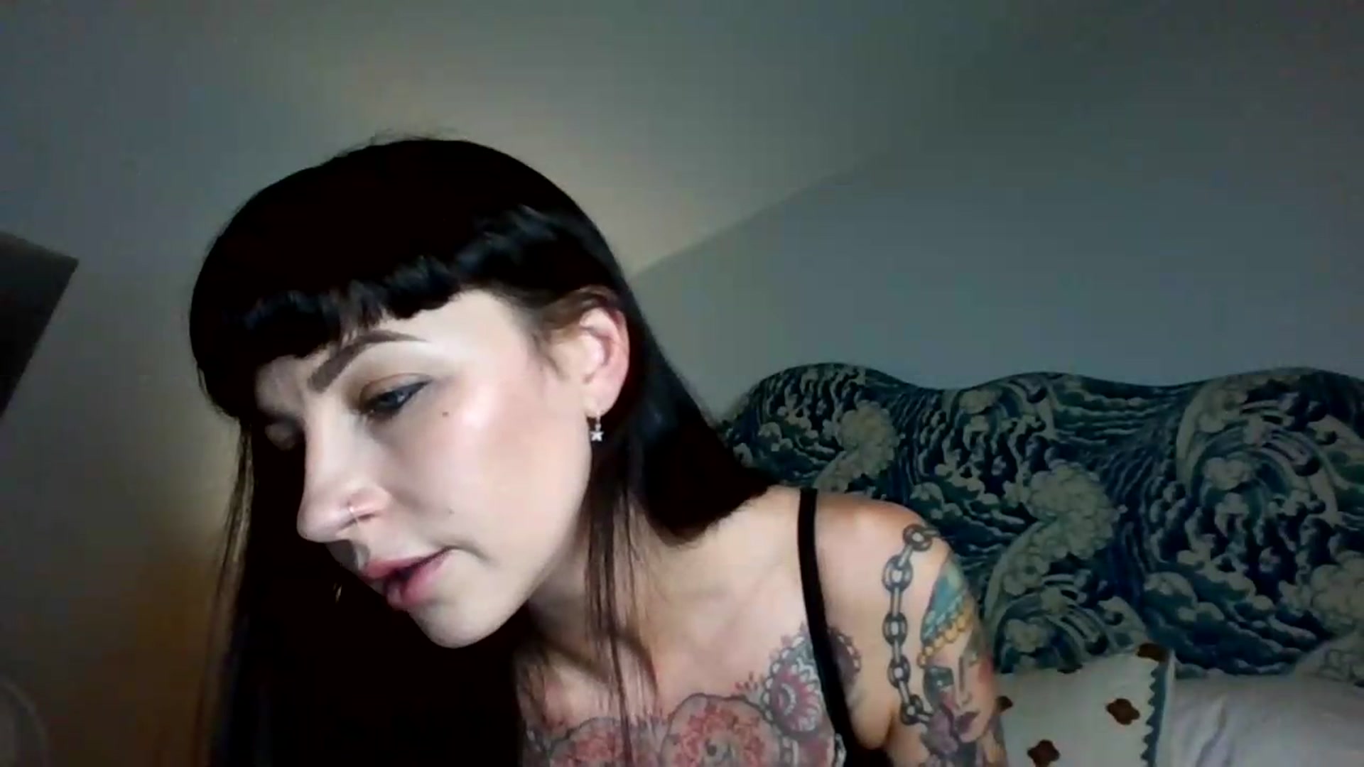 Gallery image thumbnail from MargotMills_'s myfreecams stream on, 05/31/2026, 21:26 image 8 of 20