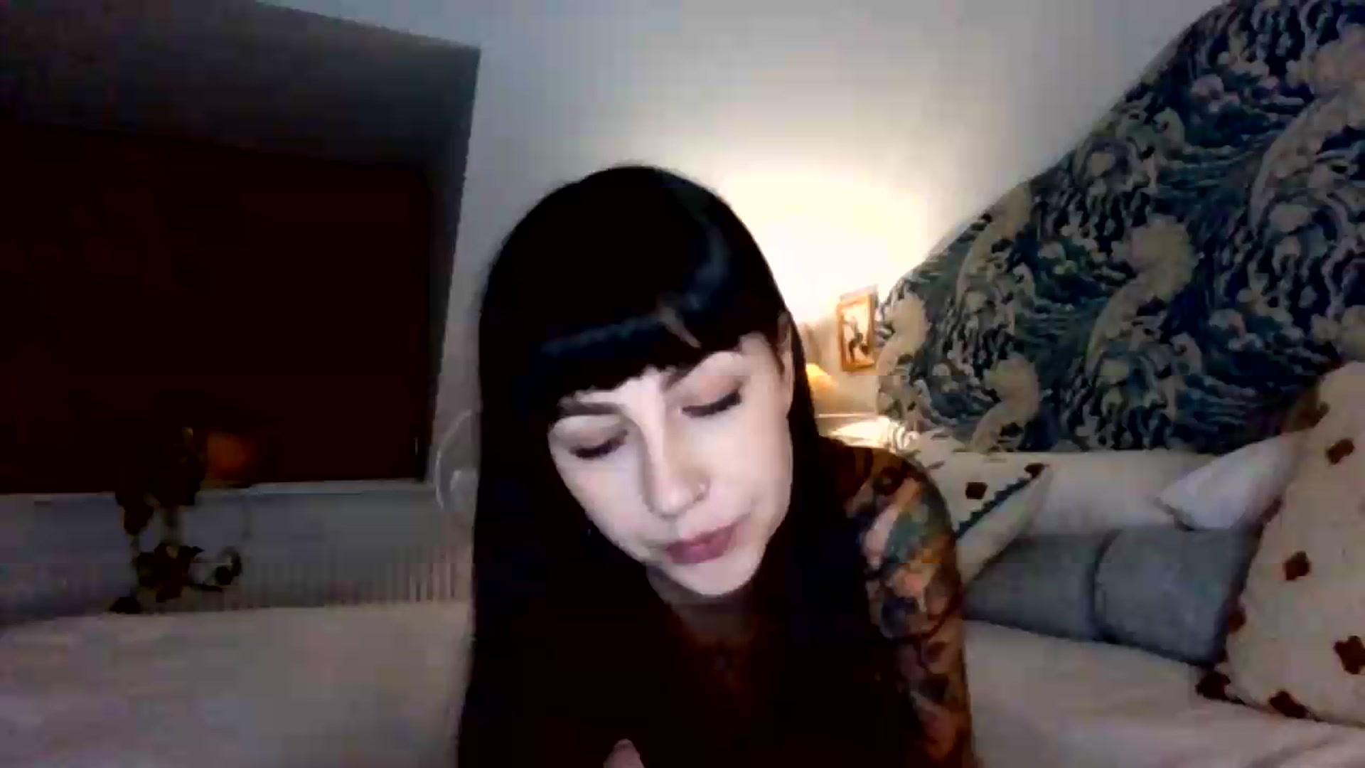 Gallery image thumbnail from MargotMills_'s myfreecams stream on, 08/05/2026, 21:46 image 19 of 20