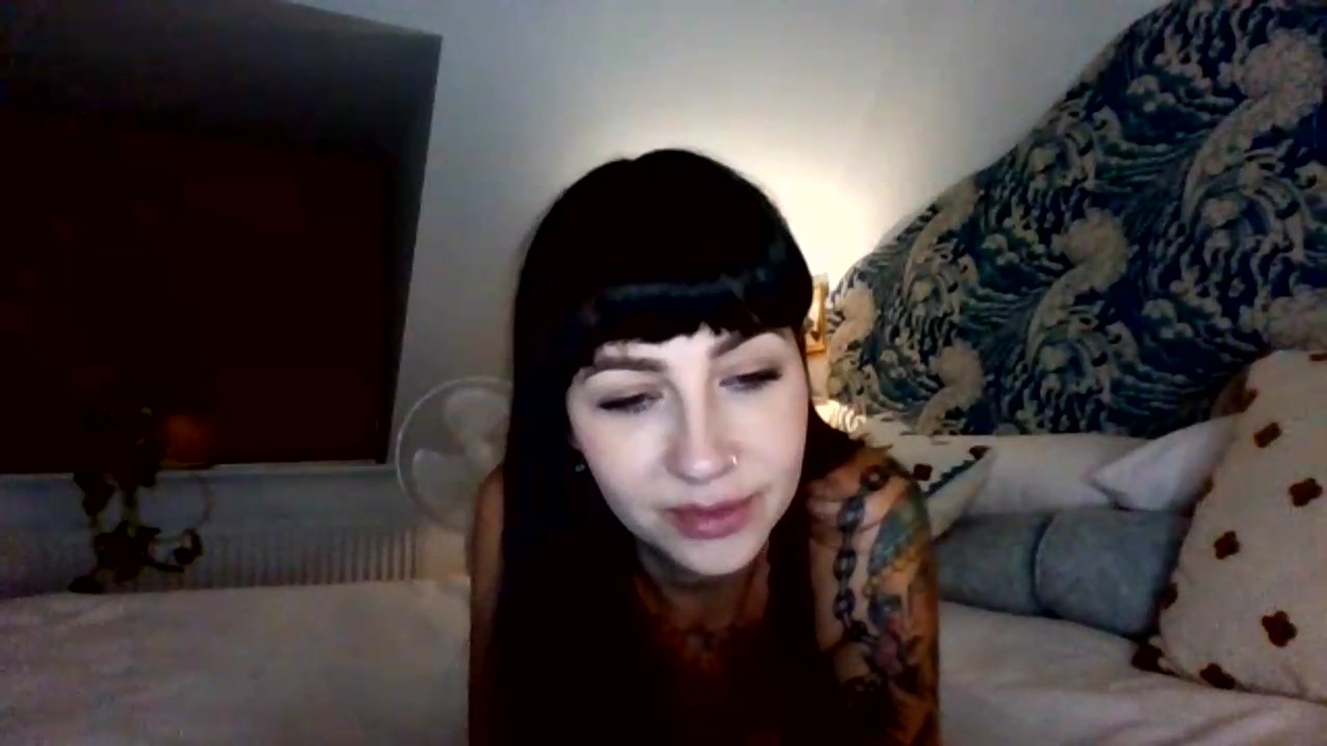 Gallery image thumbnail from MargotMills_'s myfreecams stream on, 08/05/2026, 21:46 image 15 of 20