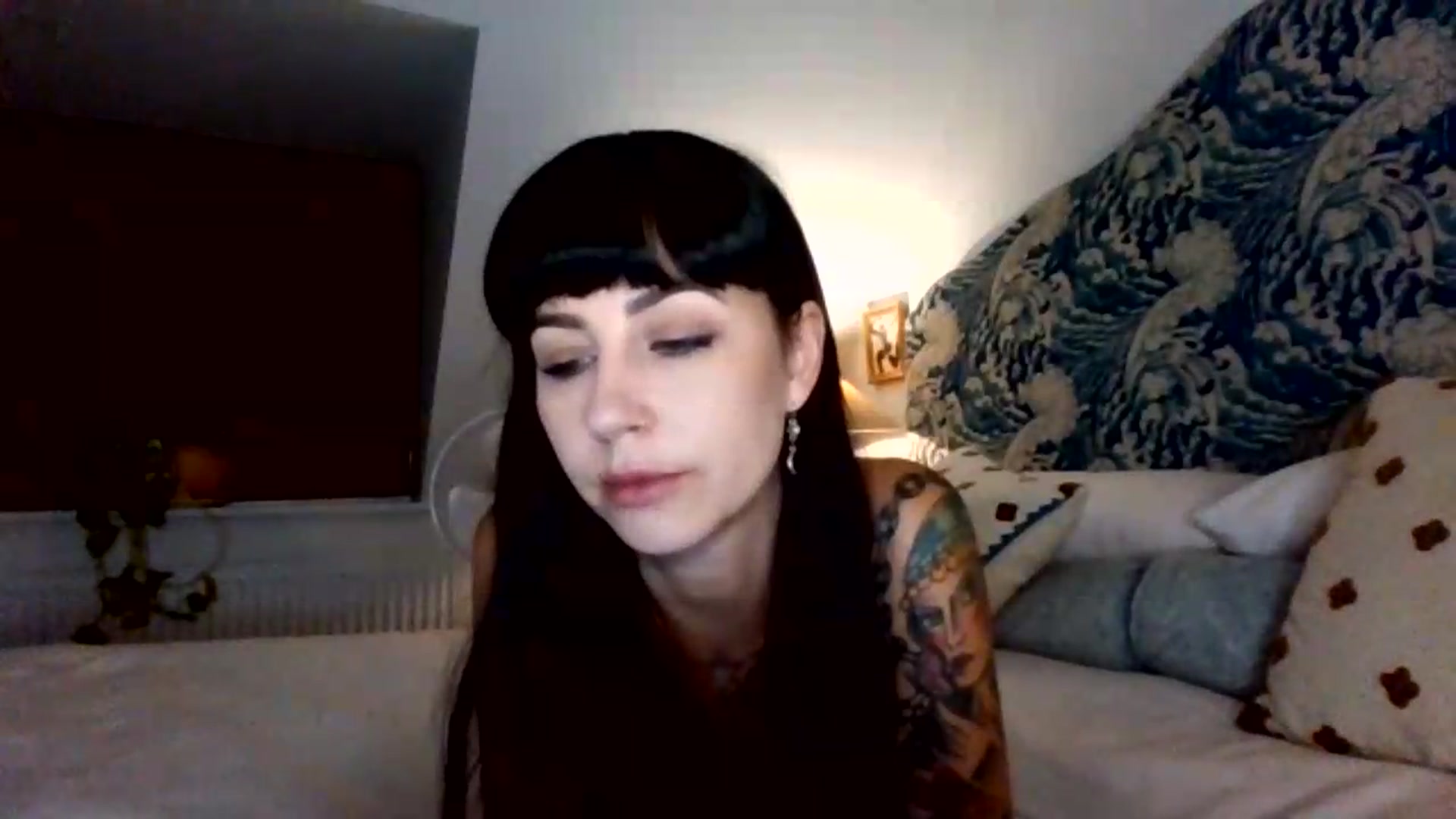 Gallery image thumbnail from MargotMills_'s myfreecams stream on, 08/05/2026, 21:46 image 13 of 20