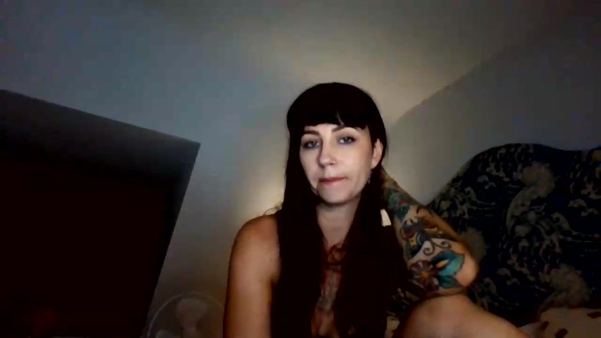 Gallery image thumbnail from MargotMills_'s myfreecams stream on, 08/05/2026, 22:55 image 20 of 20