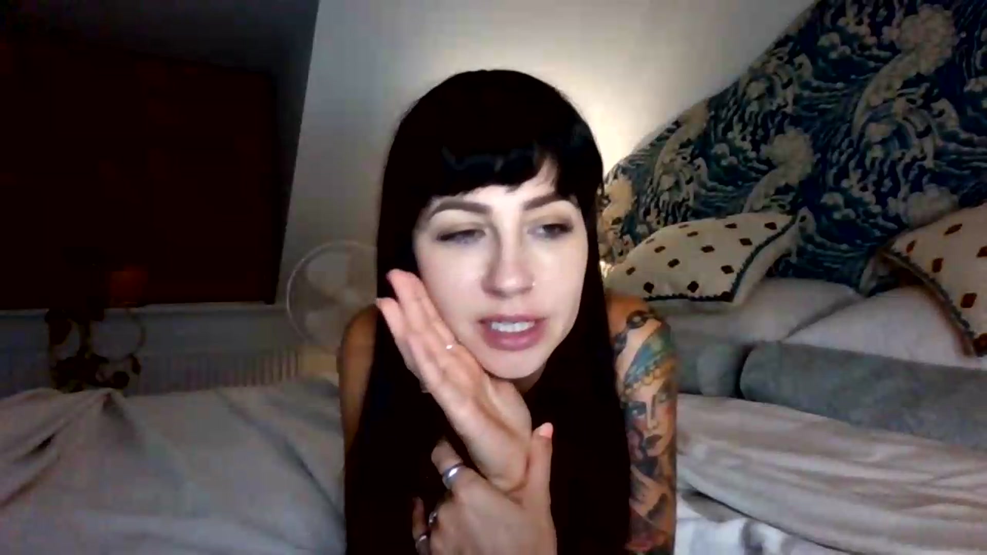 Gallery image thumbnail from MargotMills_'s myfreecams stream on, 08/07/2026, 23:22 image 18 of 20
