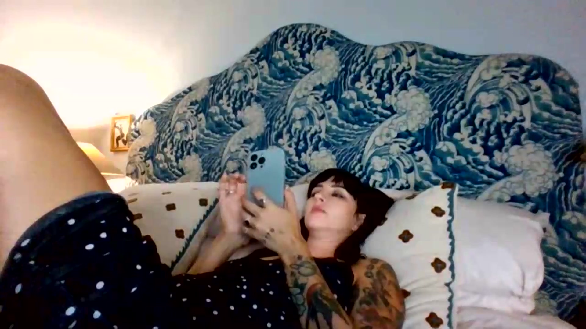 Gallery image thumbnail from MargotMills_'s myfreecams stream on, 08/11/2026, 21:24 image 10 of 20