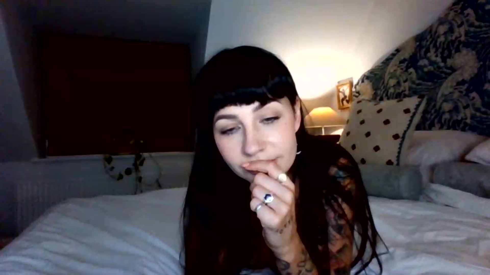 Gallery image thumbnail from MargotMills_'s myfreecams stream on, 08/12/2026, 23:09 image 19 of 20