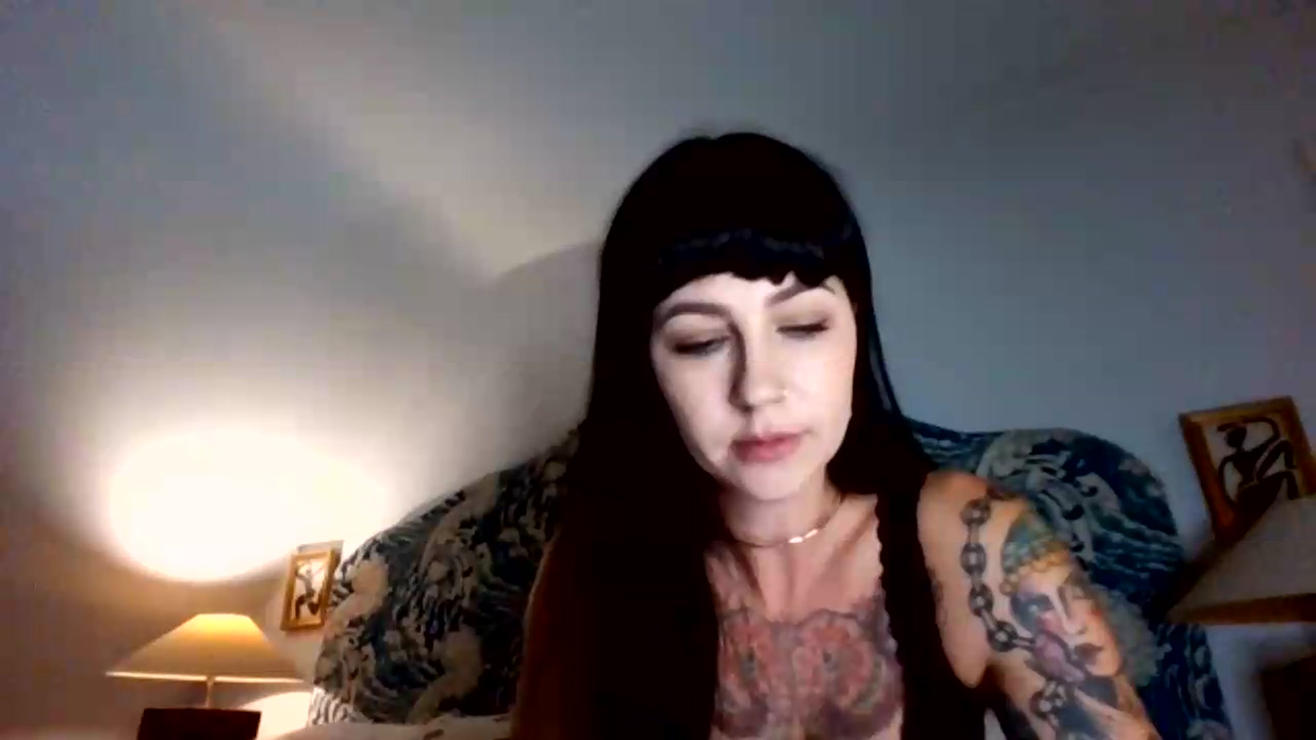 Gallery image thumbnail from MargotMills_'s myfreecams stream on, 08/19/2026, 21:21 image 8 of 20