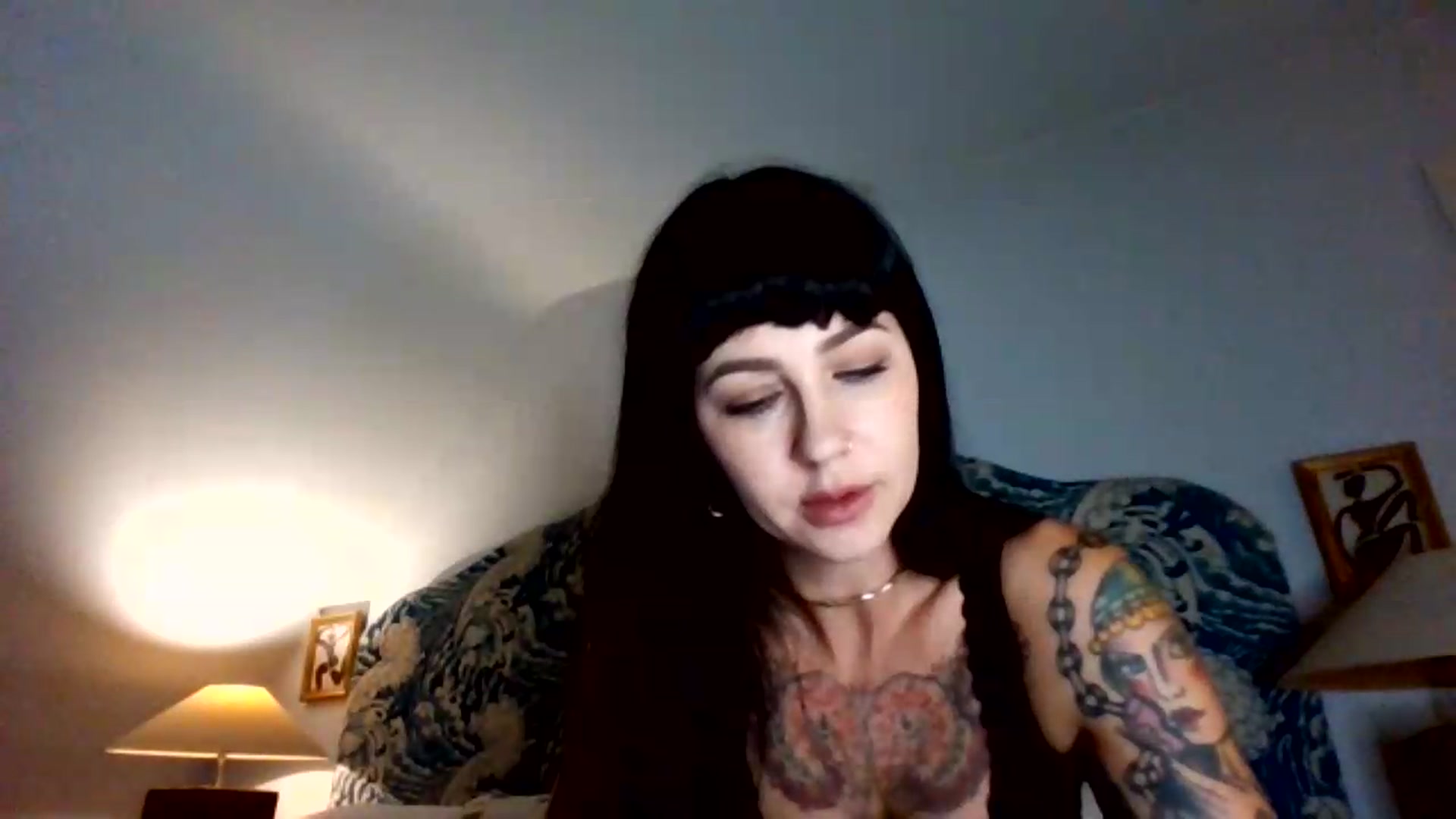 Gallery image thumbnail from MargotMills_'s myfreecams stream on, 08/19/2026, 21:21 image 11 of 20