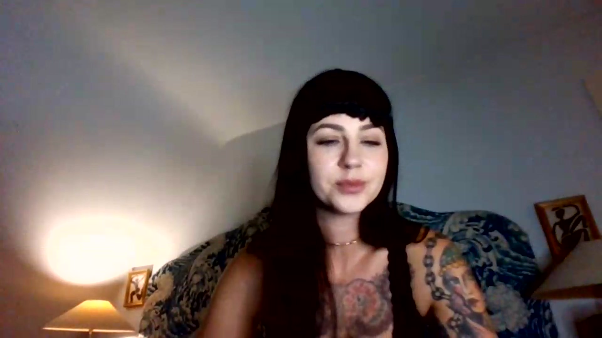 Gallery image thumbnail from MargotMills_'s myfreecams stream on, 08/19/2026, 21:21 image 19 of 20