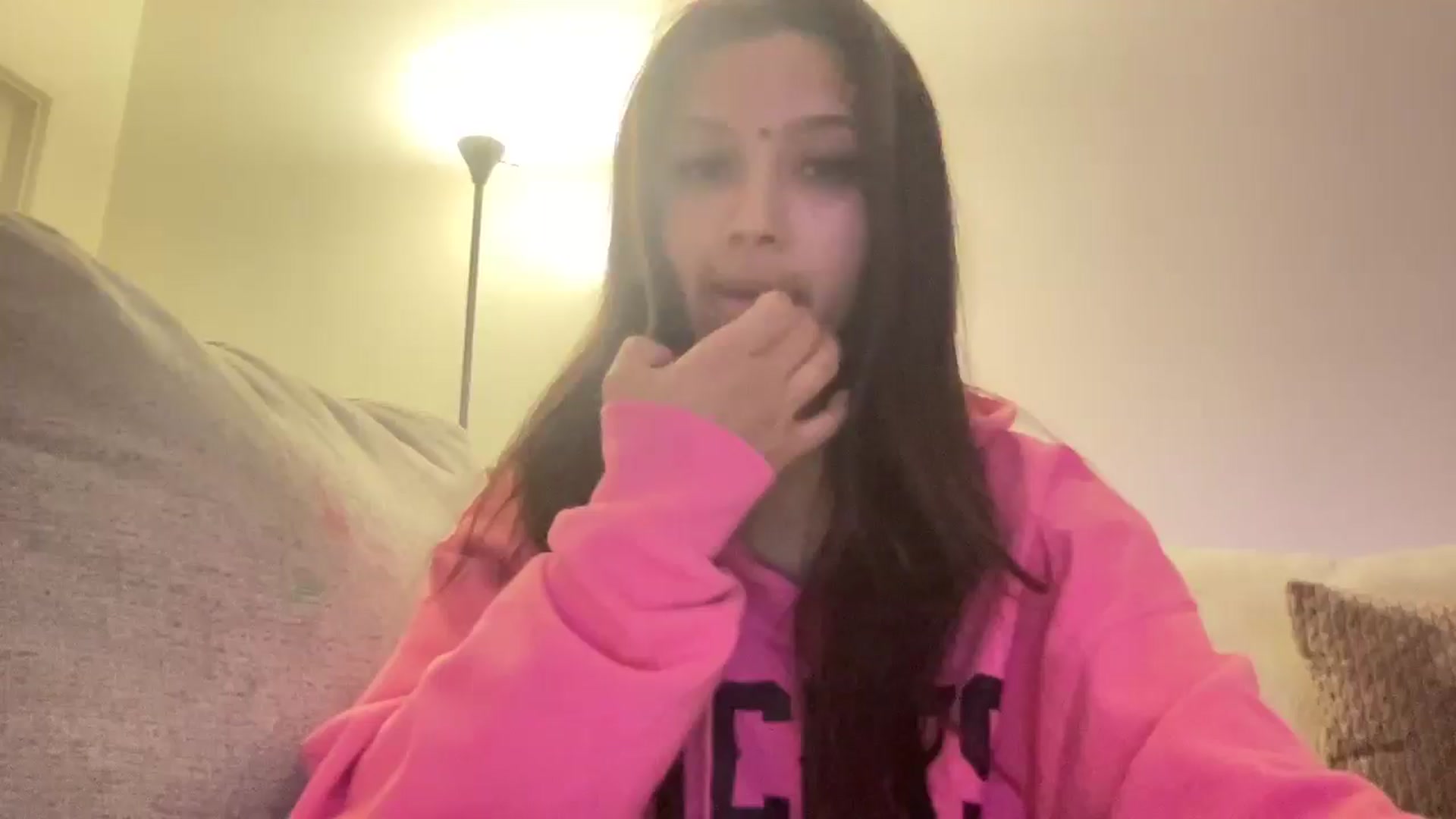 Gallery image thumbnail from Marguerite_cc's myfreecams stream on, 05/19/2025, 05:32 image 9 of 20
