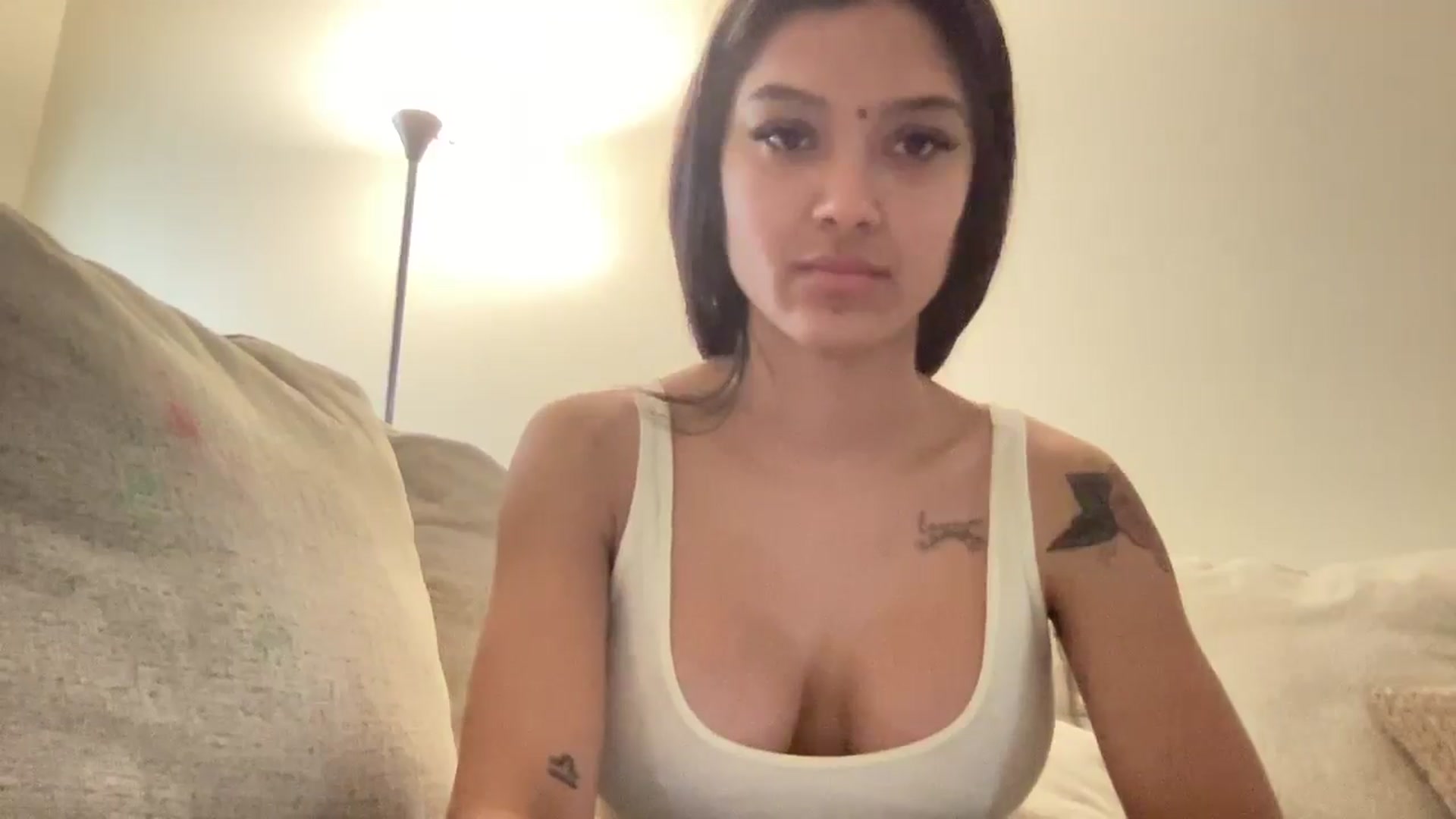 Gallery image thumbnail from Marguerite_cc's myfreecams stream on, 05/30/2025, 14:09 image 19 of 20