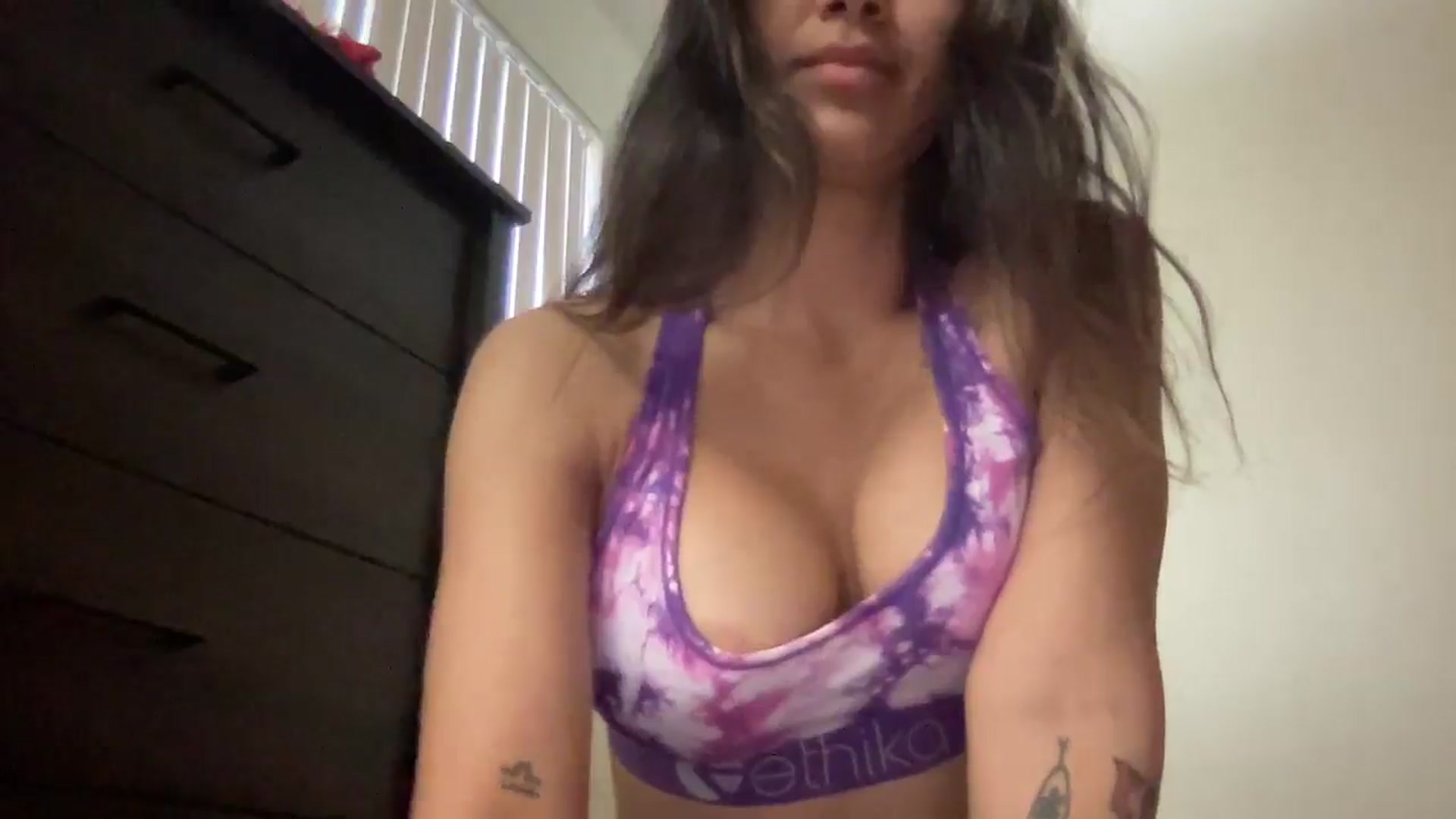 Gallery image thumbnail from Marguerite_cc's myfreecams stream on, 06/04/2025, 13:57 image 19 of 20
