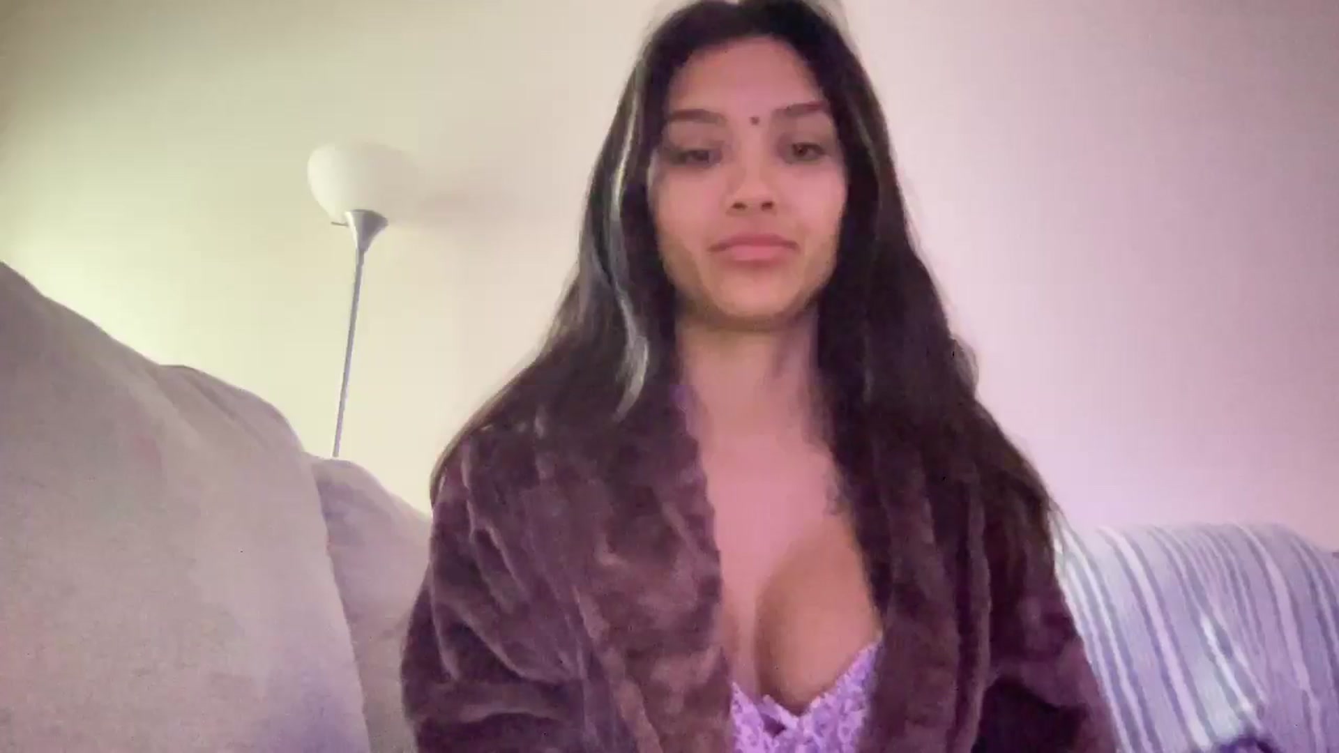 Gallery image thumbnail from Marguerite_cc's myfreecams stream on, 08/15/2025, 14:32 image 13 of 20