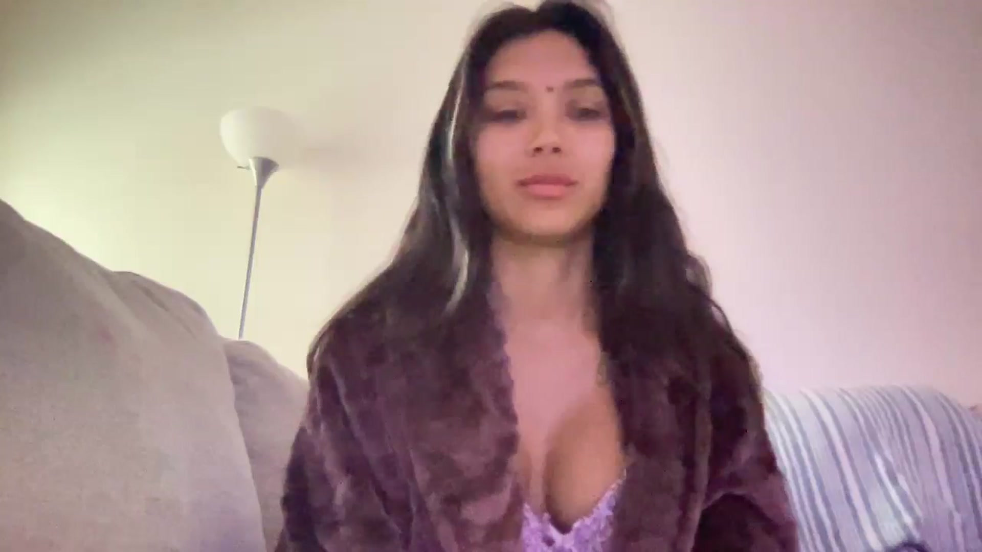 Gallery image thumbnail from Marguerite_cc's myfreecams stream on, 08/15/2025, 14:32 image 14 of 20