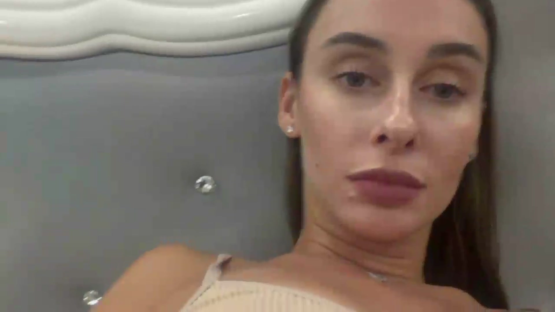 Gallery image thumbnail from MariLuxe's myfreecams stream on, 09/16/2026, 19:44 image 13 of 20