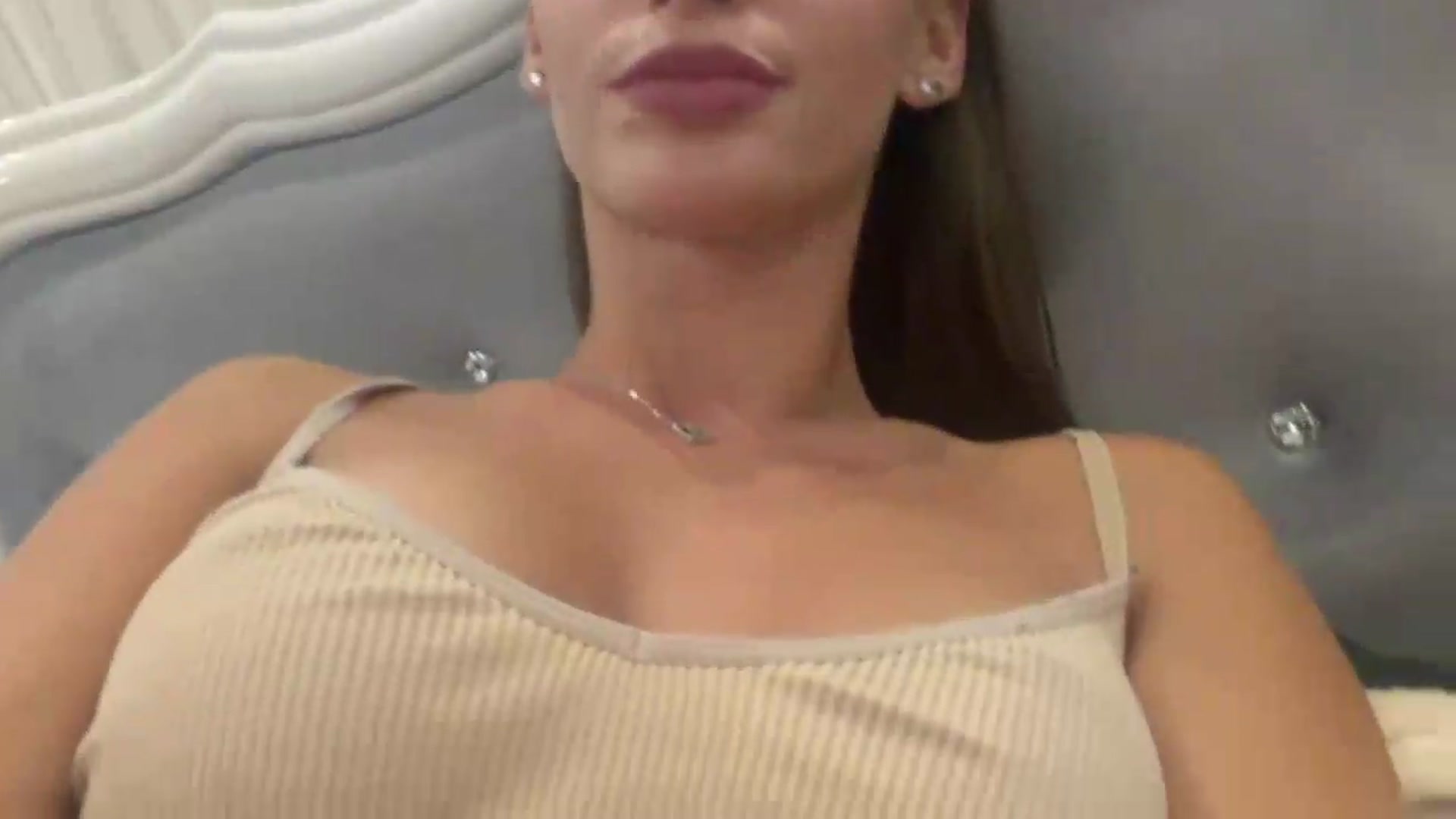 Gallery image thumbnail from MariLuxe's myfreecams stream on, 09/16/2026, 19:44 image 11 of 20