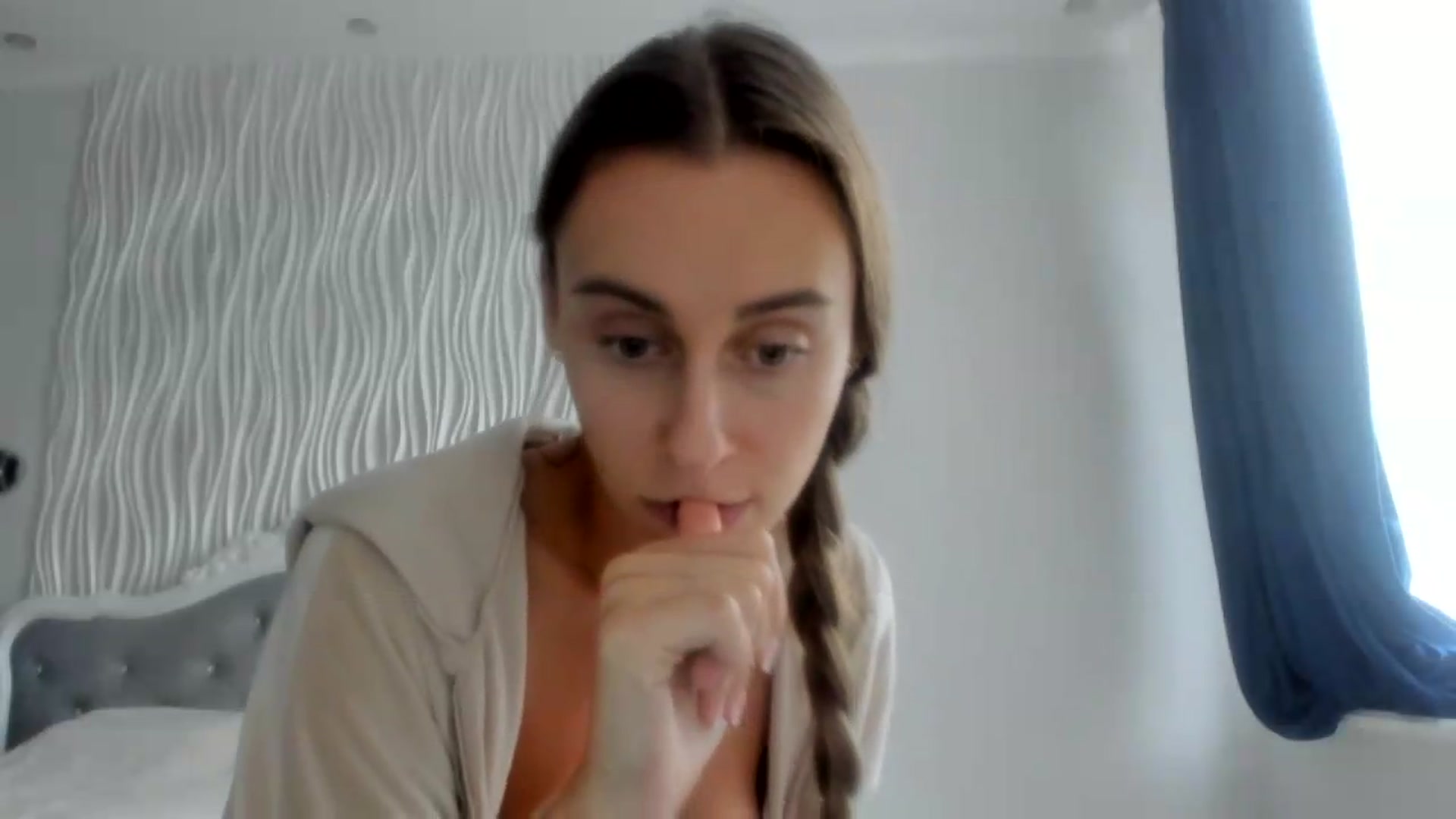 Gallery image thumbnail from MariLuxe's myfreecams stream on, 09/23/2026, 13:25 image 10 of 20