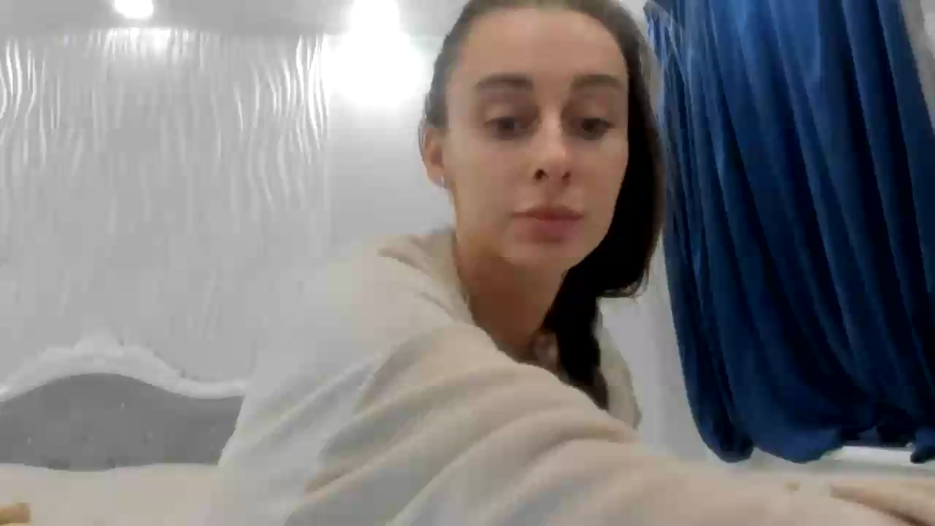 Gallery image thumbnail from MariLuxe's myfreecams stream on, 09/24/2026, 19:04 image 4 of 20