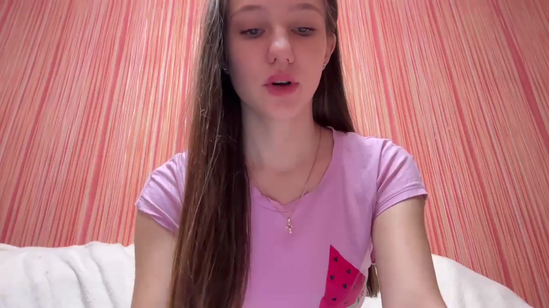 Gallery image thumbnail from MariRi's myfreecams stream on, 09/30/2024, 03:34 image 4 of 20