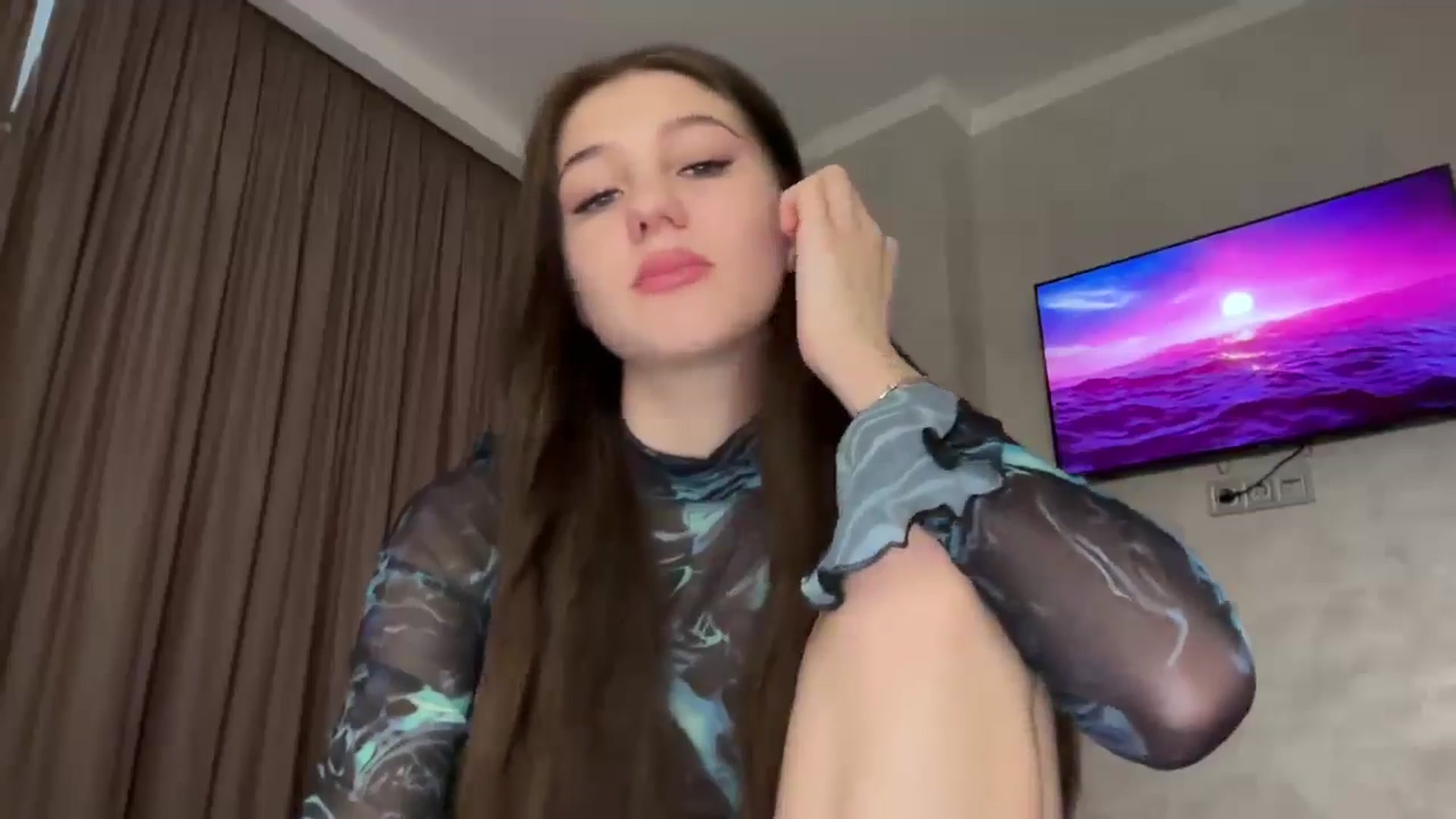 Gallery image thumbnail from MariRi's myfreecams stream on, 12/09/2024, 07:54 image 11 of 20