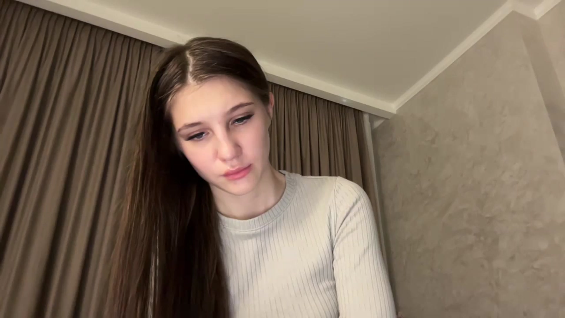 Gallery image thumbnail from MariRi's myfreecams stream on, 12/10/2024, 04:05 image 2 of 20