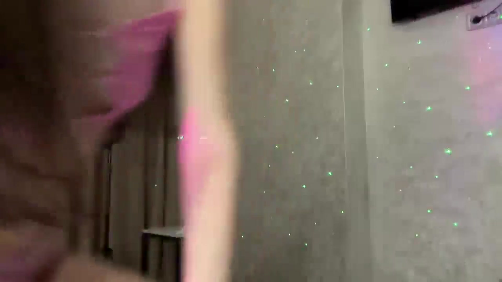 Gallery image thumbnail from MariRi's myfreecams stream on, 01/02/2025, 03:11 image 18 of 20