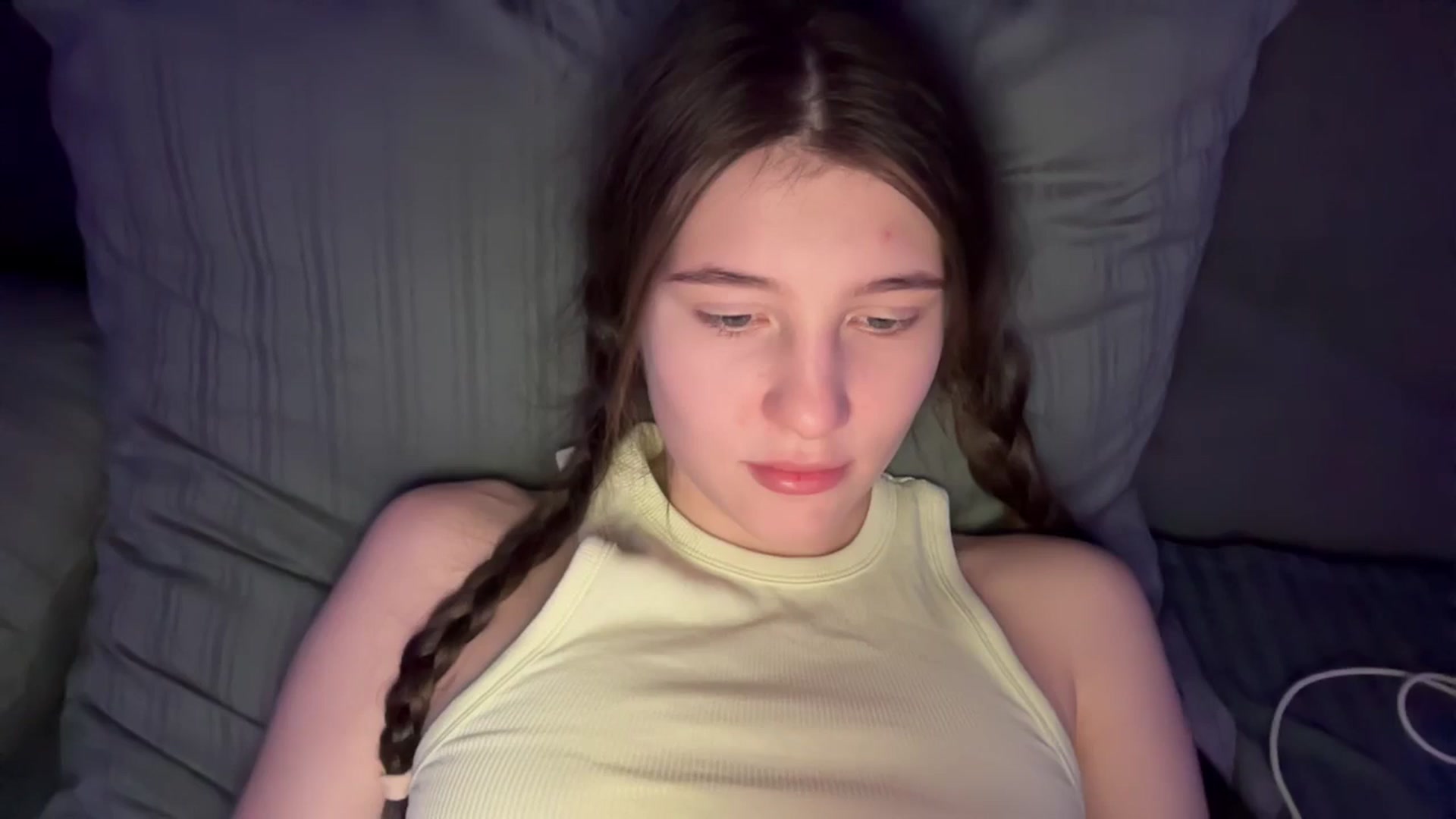 Gallery image thumbnail from MariRi's myfreecams stream on, 01/18/2025, 02:10 image 19 of 20