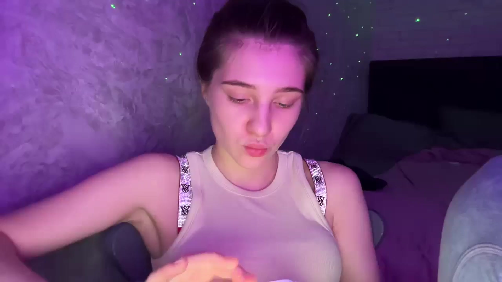 Gallery image thumbnail from MariRi's myfreecams stream on, 01/29/2025, 08:13 image 18 of 20
