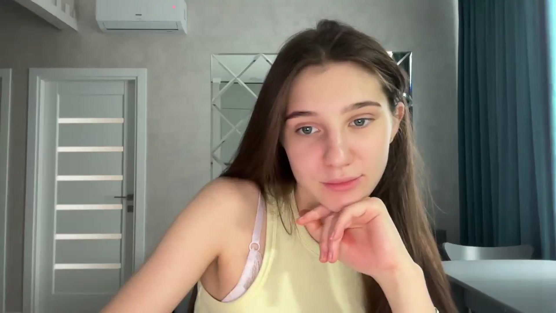 Gallery image thumbnail from MariRi's myfreecams stream on, 01/30/2025, 11:15 image 20 of 20