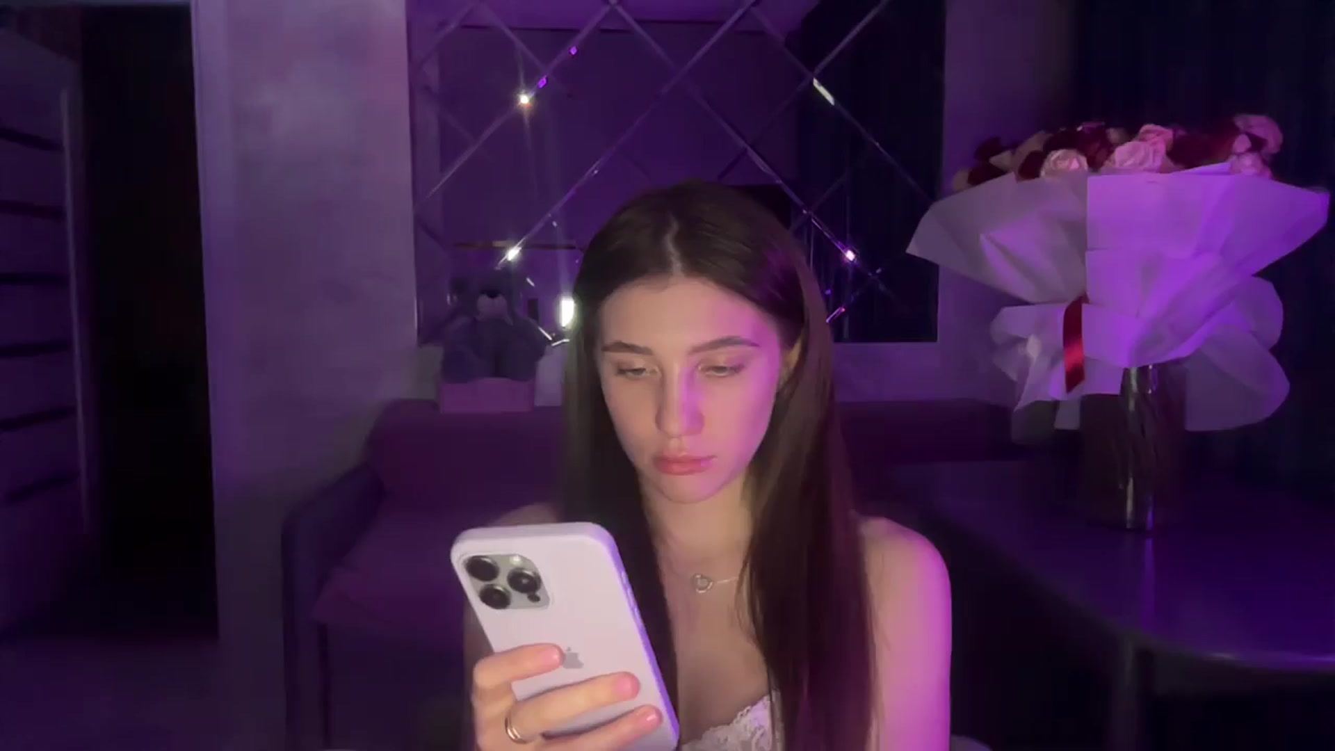 Gallery image thumbnail from MariRi's myfreecams stream on, 02/14/2025, 21:06 image 18 of 20