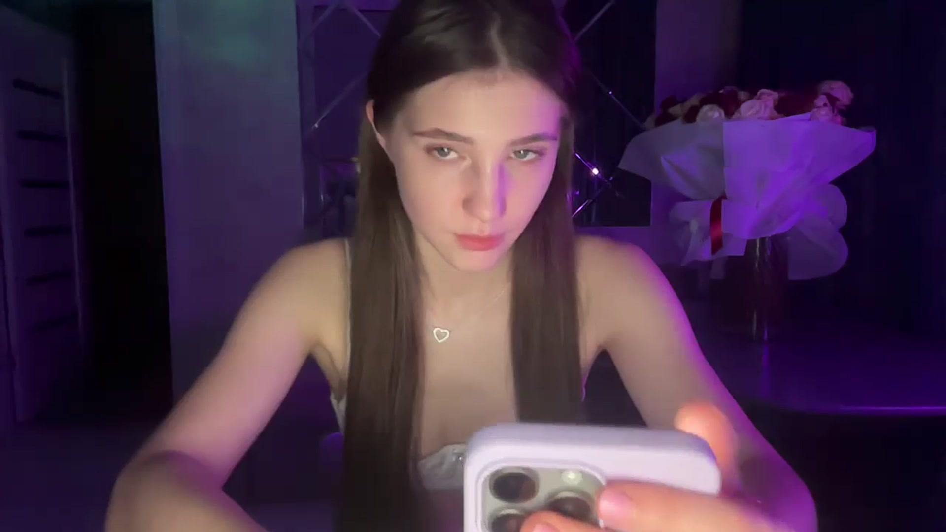 Gallery image thumbnail from MariRi's myfreecams stream on, 02/14/2025, 21:06 image 10 of 20