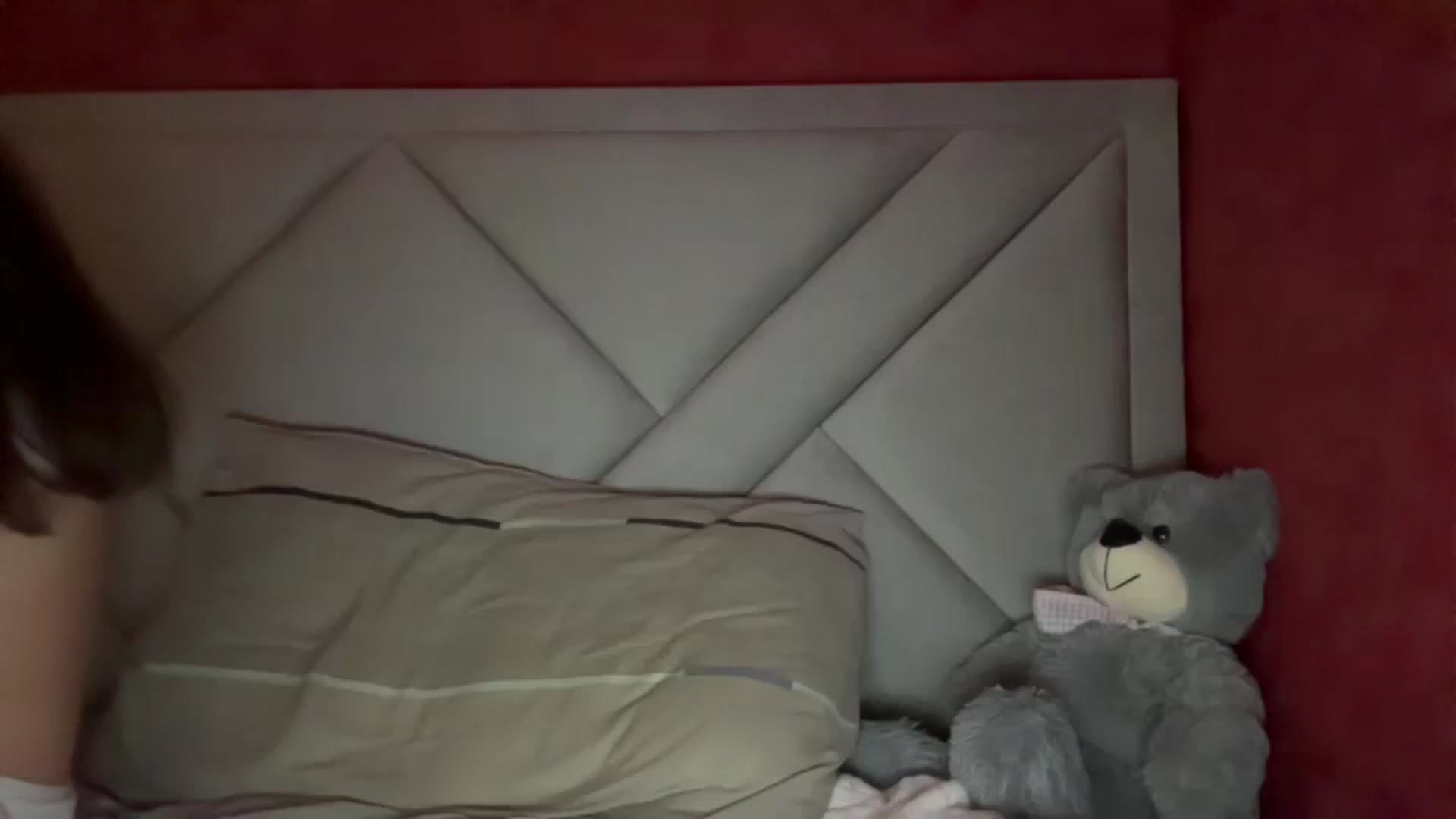 Gallery image thumbnail from MariRi's myfreecams stream on, 09/02/2025, 24:43 image 2 of 20
