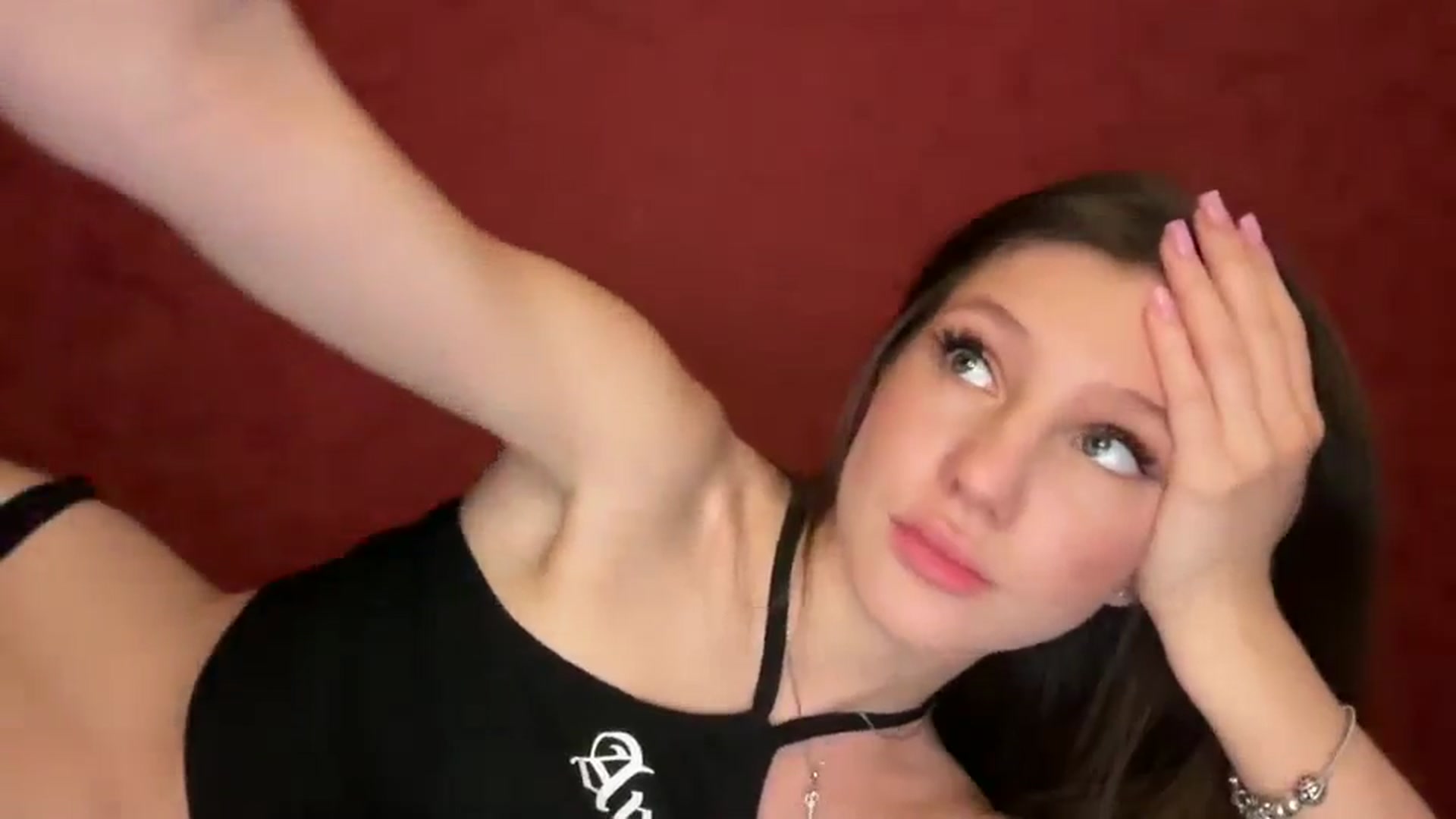 Gallery image thumbnail from MariRi's myfreecams stream on, 02/12/2026, 09:56 image 17 of 20