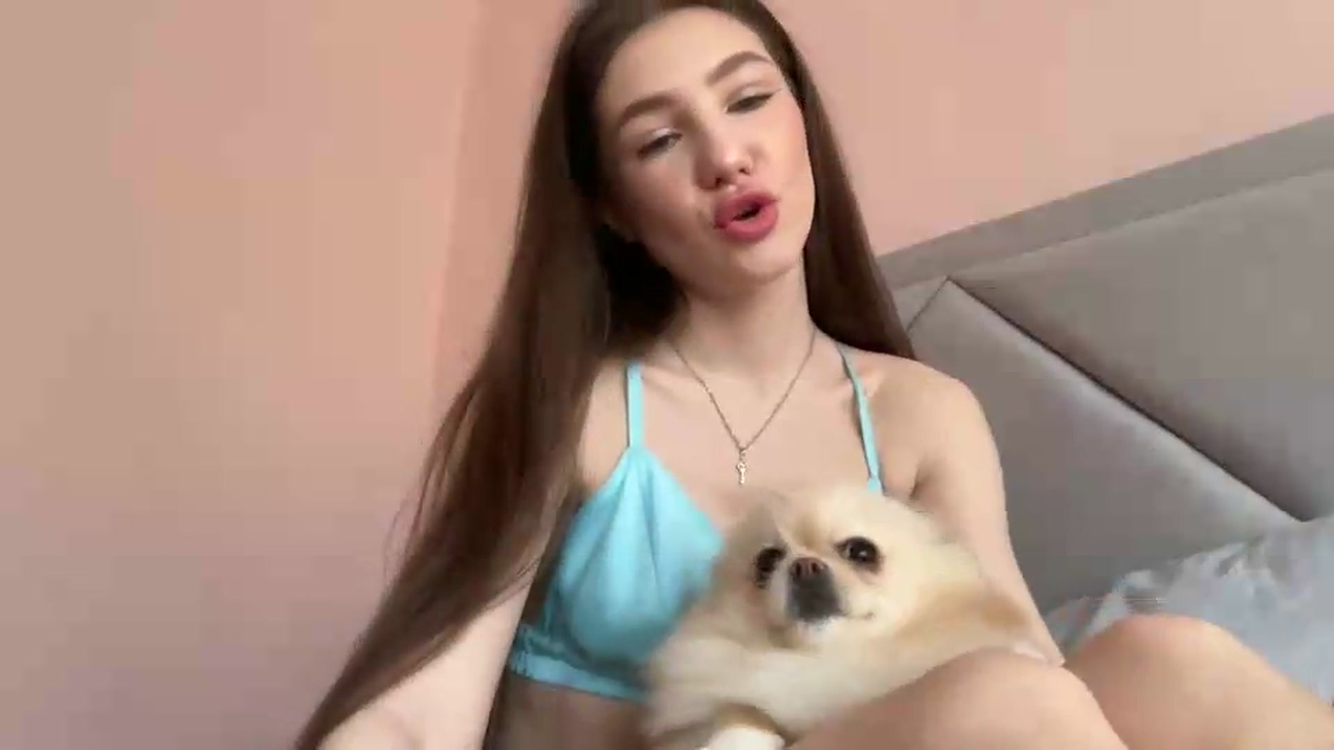 Gallery image thumbnail from MariRi's myfreecams stream on, 05/21/2026, 12:01 image 18 of 20
