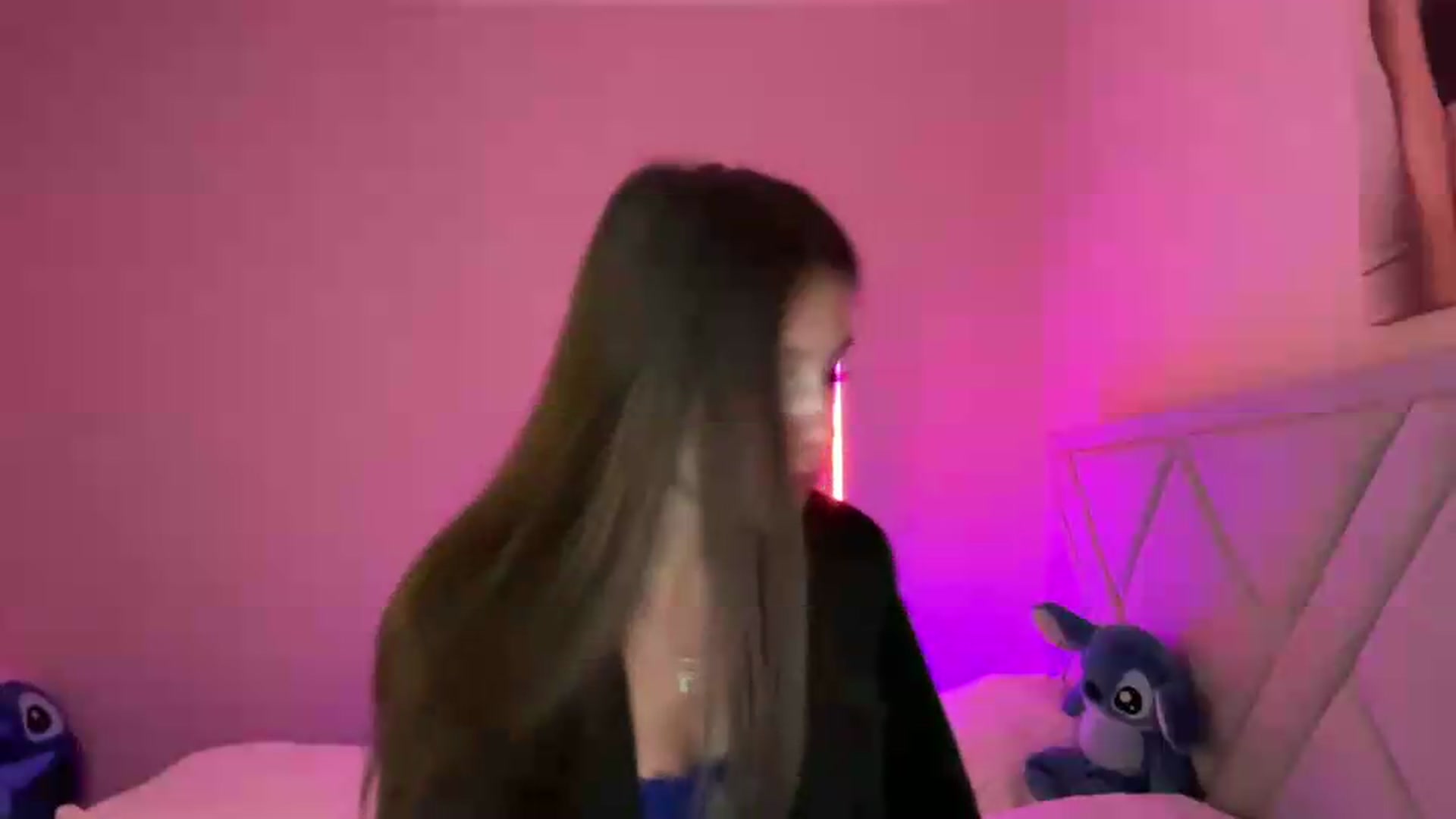 Gallery image thumbnail from MariRi's myfreecams stream on, 06/24/2026, 02:26 image 6 of 20