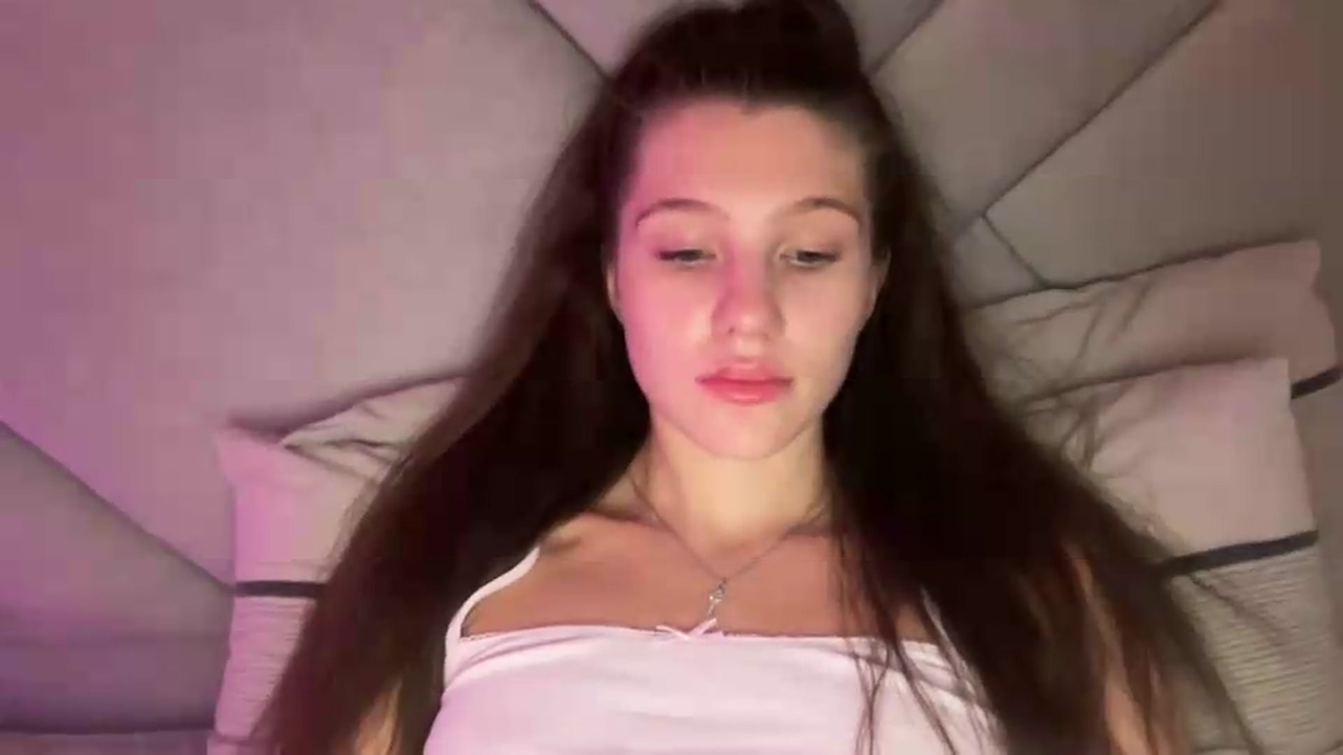 Gallery image thumbnail from MariRi's myfreecams stream on, 07/07/2026, 02:57 image 8 of 20
