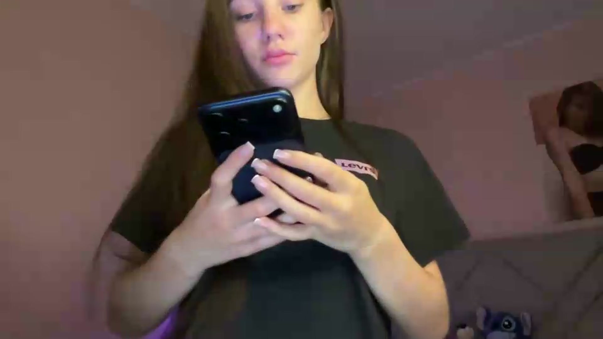Gallery image thumbnail from MariRi's myfreecams stream on, 07/10/2026, 24:59 image 19 of 20