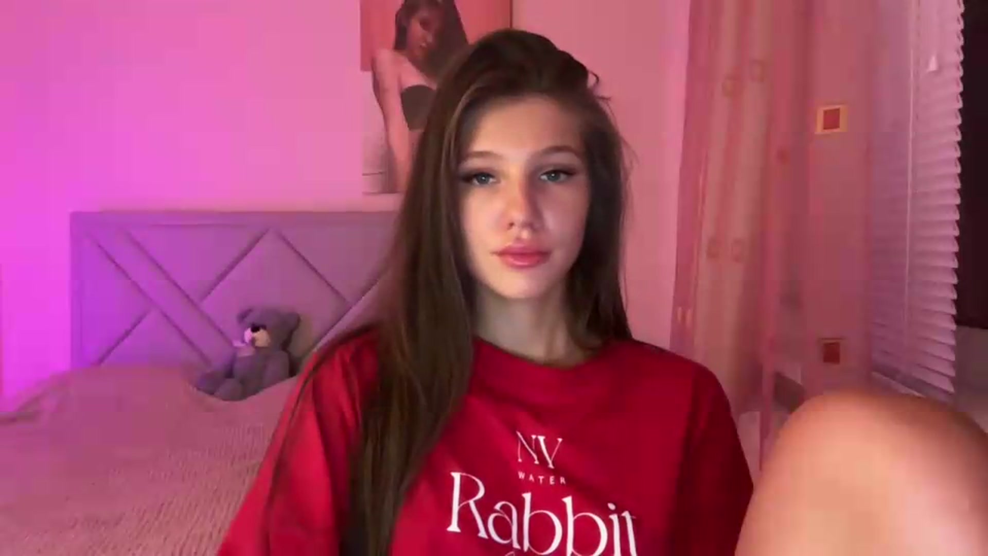 Gallery image thumbnail from MariRi's myfreecams stream on, 07/21/2026, 24:01 image 7 of 20