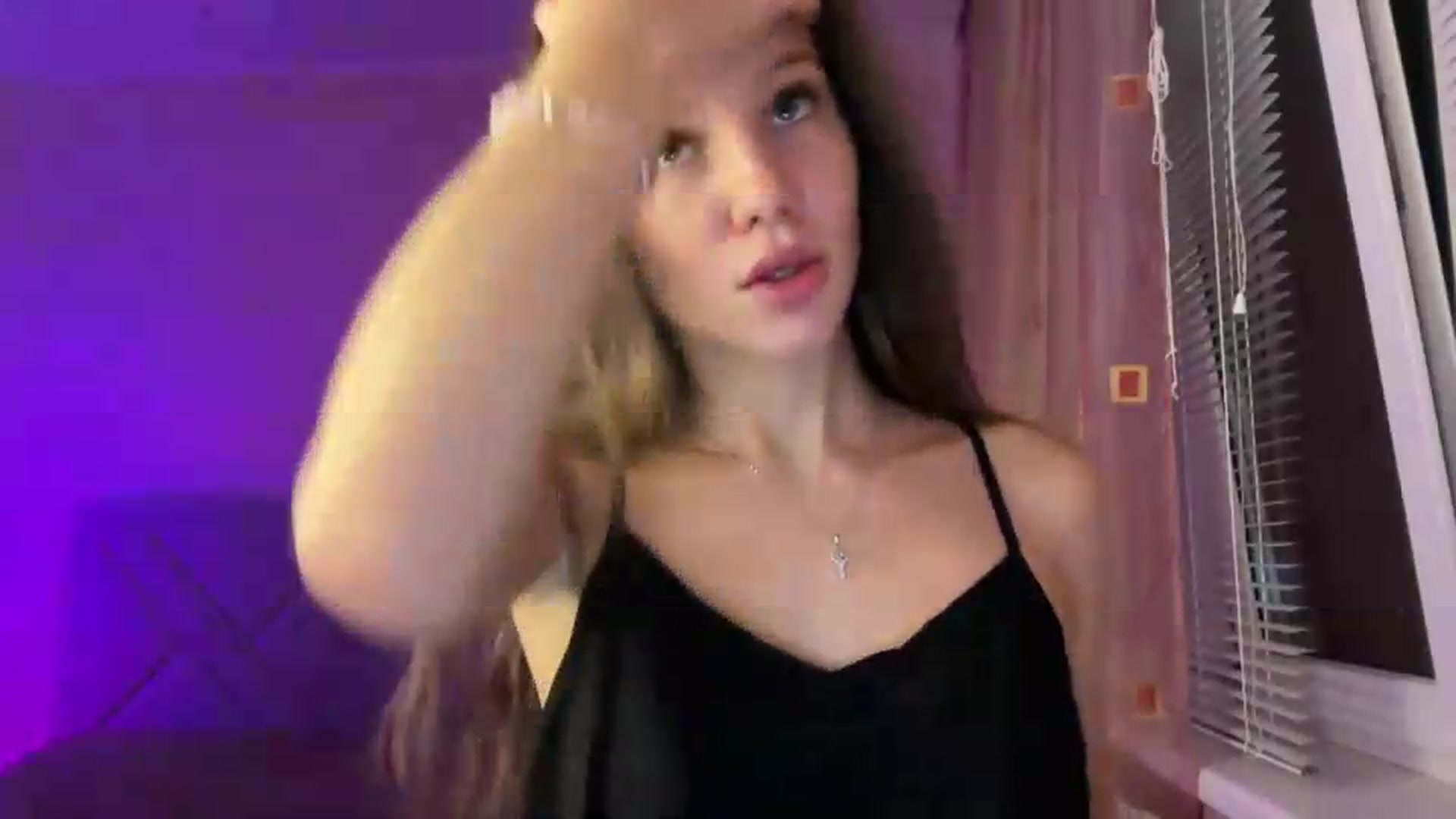Gallery image thumbnail from MariRi's myfreecams stream on, 07/26/2026, 23:23 image 20 of 20