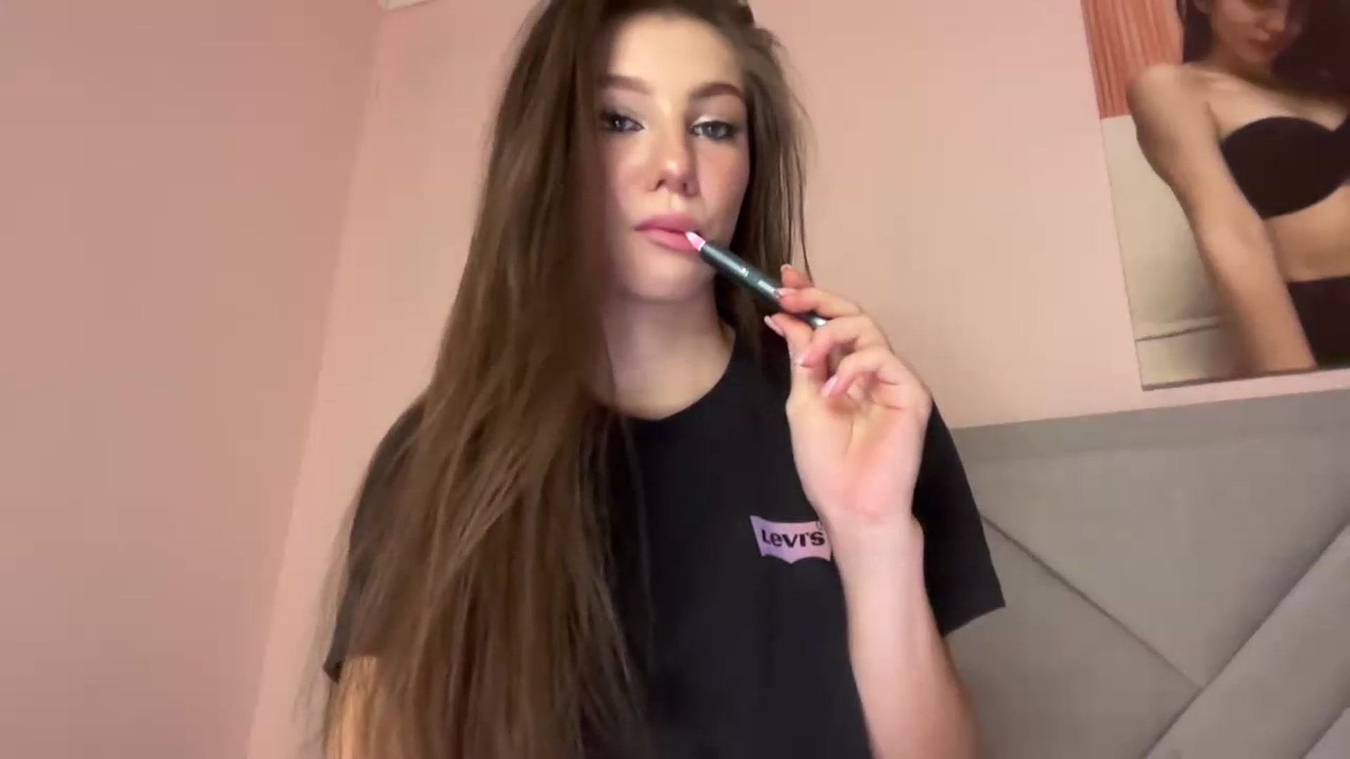 Gallery image thumbnail from MariRi's myfreecams stream on, 07/30/2026, 23:29 image 12 of 20